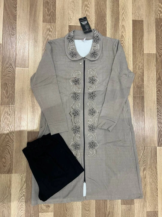 Tabiiy bambuk tolasidan tayyorlangan zamonaviy va qulay ayollar kiyimi to'plami