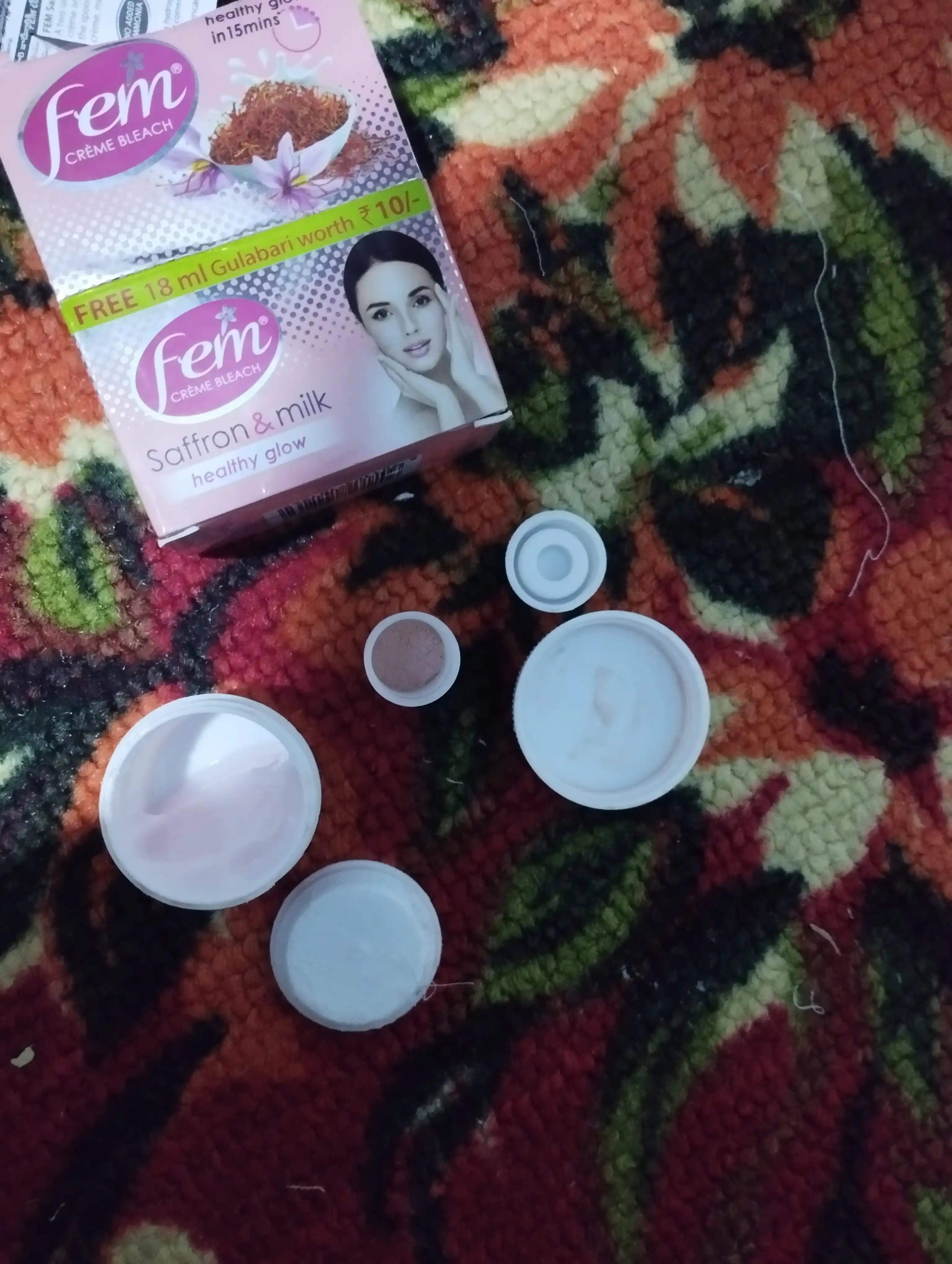 Fem Saffron Milk yuz va qosh tuklari uchun oqartiruvchi krem ayollar uchun 8 gr va 40 gr