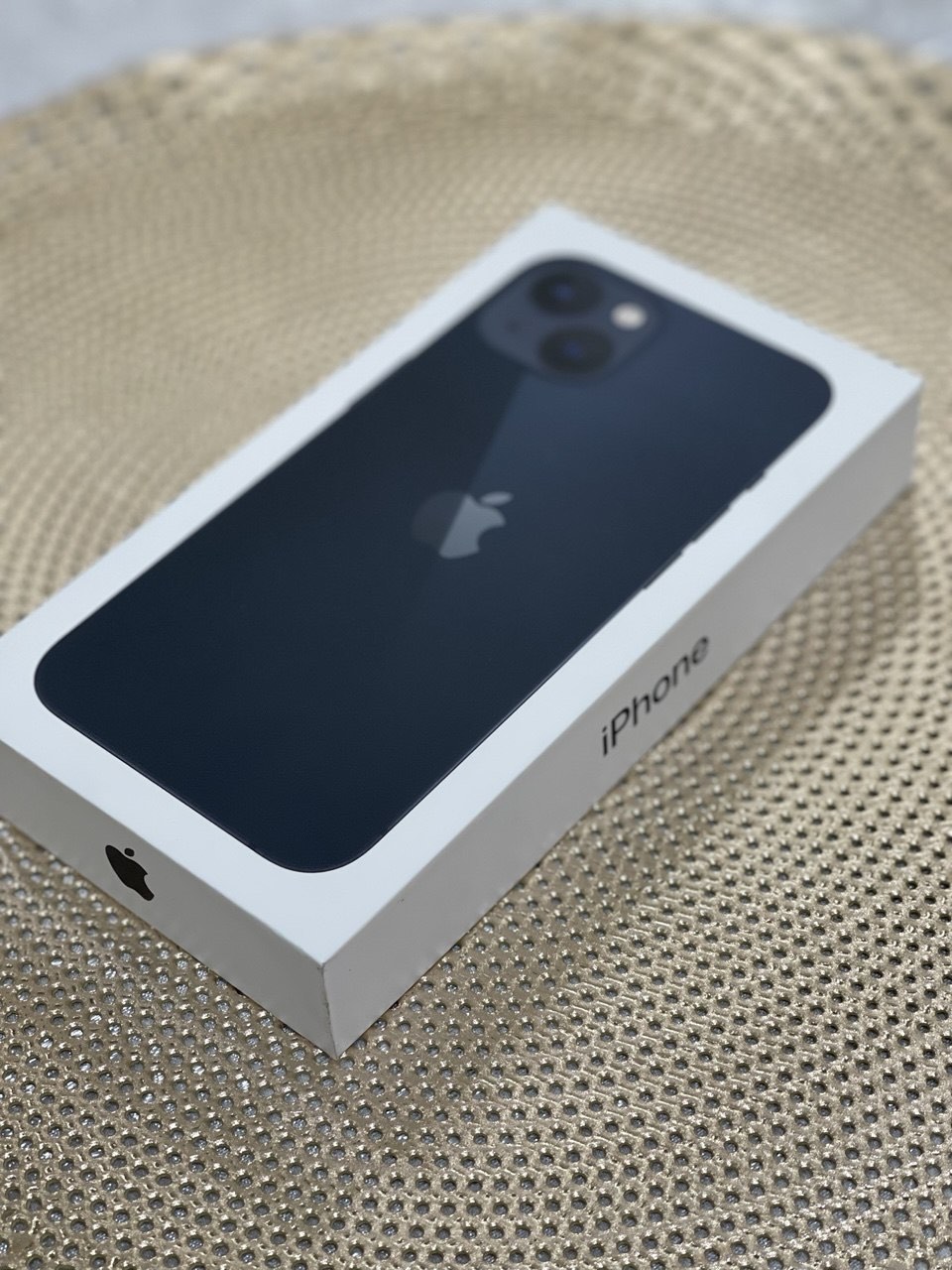 Смартфон Apple iPhone 13, 128/256 ГБ, SIM+sim, чехол и стекло в подарок
