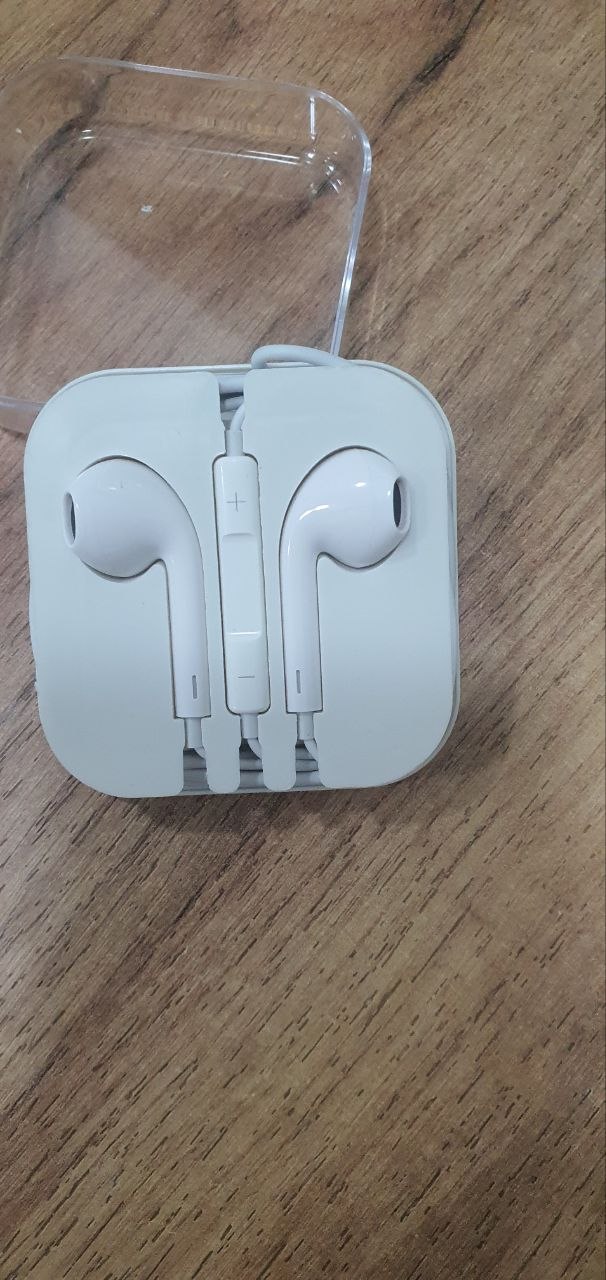 Simli naushnik Type-C / 3.5 mm Jack / Lightning, mikrofon va ovoz boshqaruvi bilan