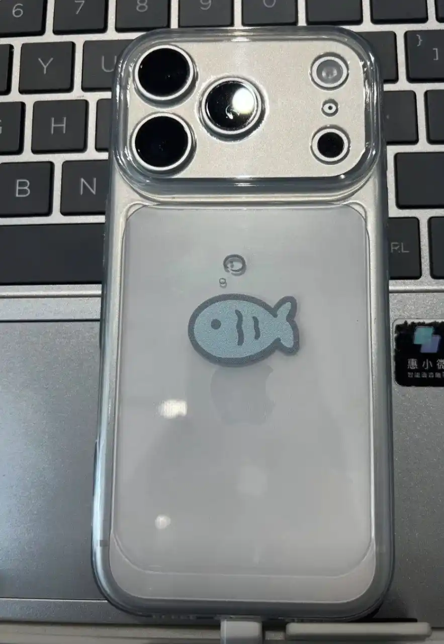 IPhone g‘ilofi, shaffof iPhone g‘ilofi, ayollar uchun g‘ilof
