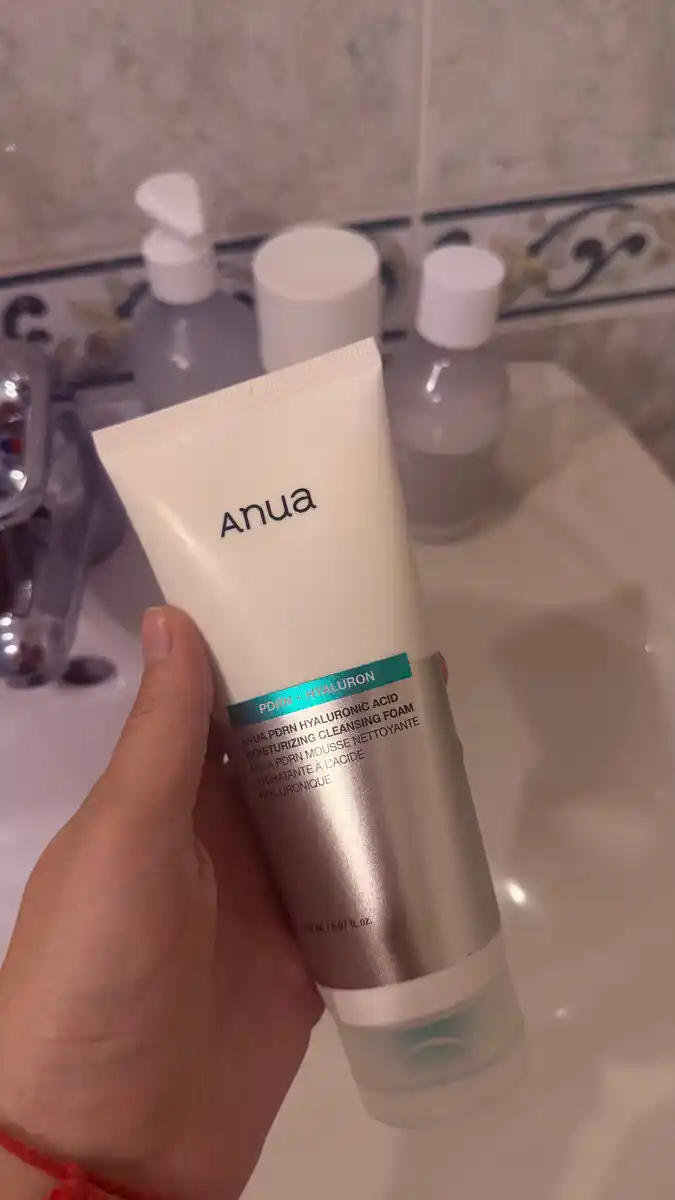Anua Pore Deep Cleansing Foam — PDRN va gialuron kislotali penka-skrab