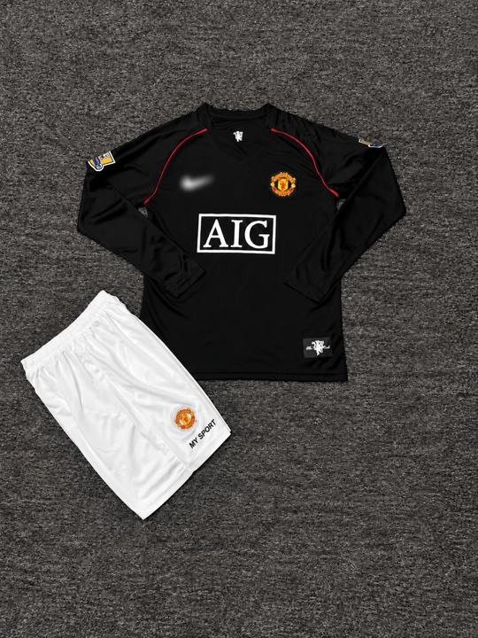 Retro futbol formasi
