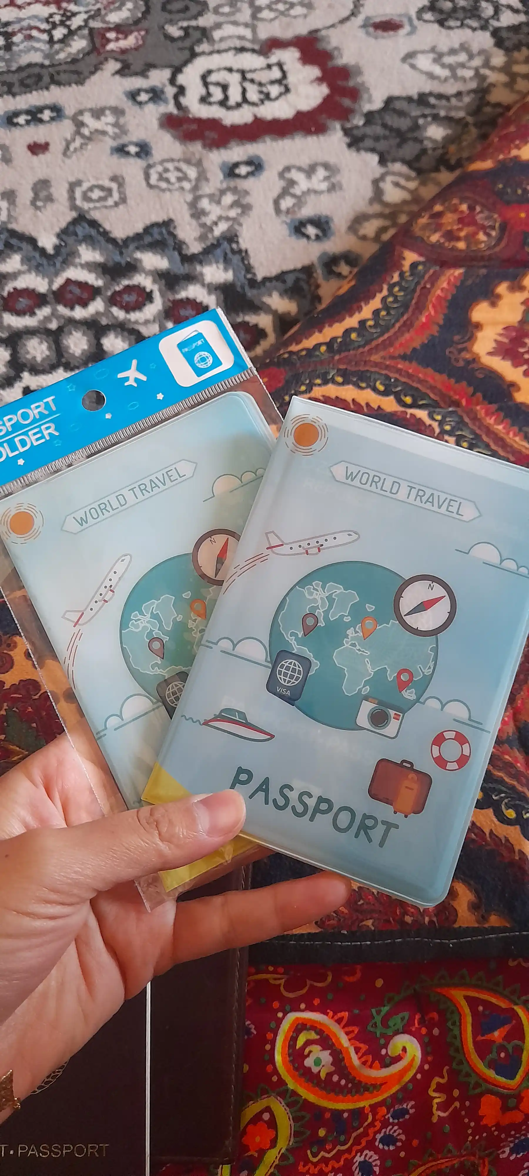 Pasport g‘ilofi, hujjat saqlagich, sayohat uchun qulay, bilet va karta uchun