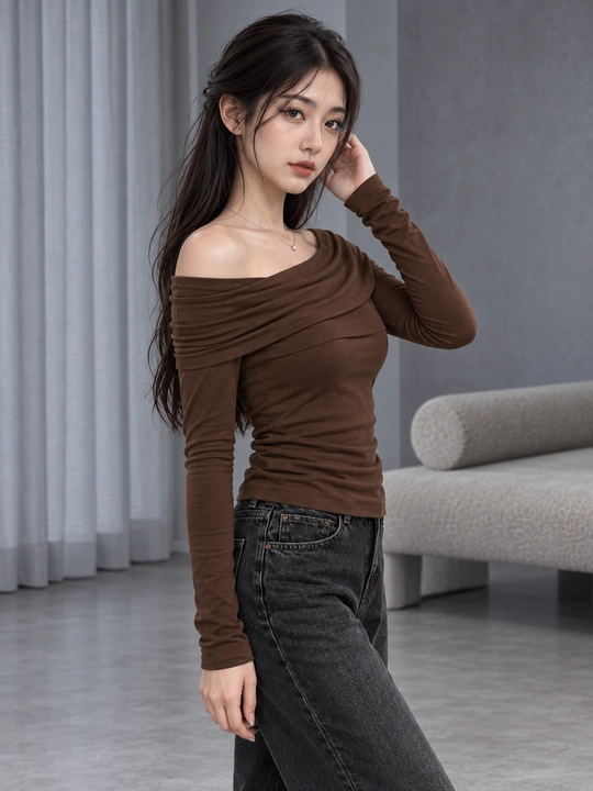Ayollar uchun, drapirovkali, uzun yengli longsleeve