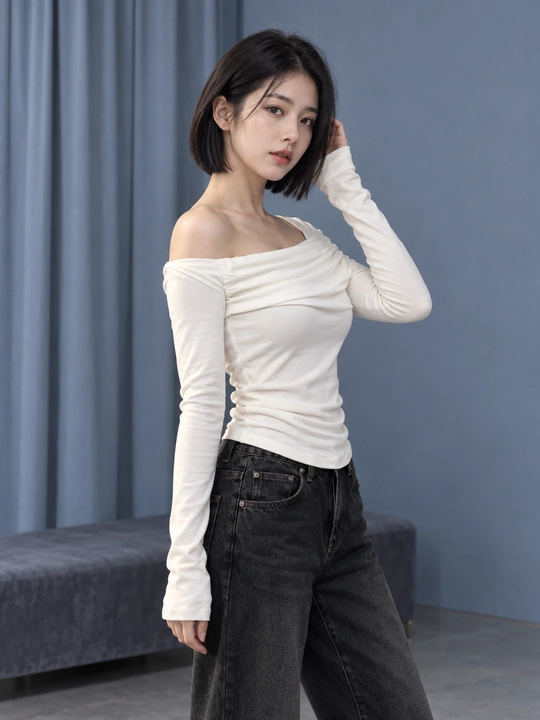 Ayollar uchun, drapirovkali, uzun yengli longsleeve