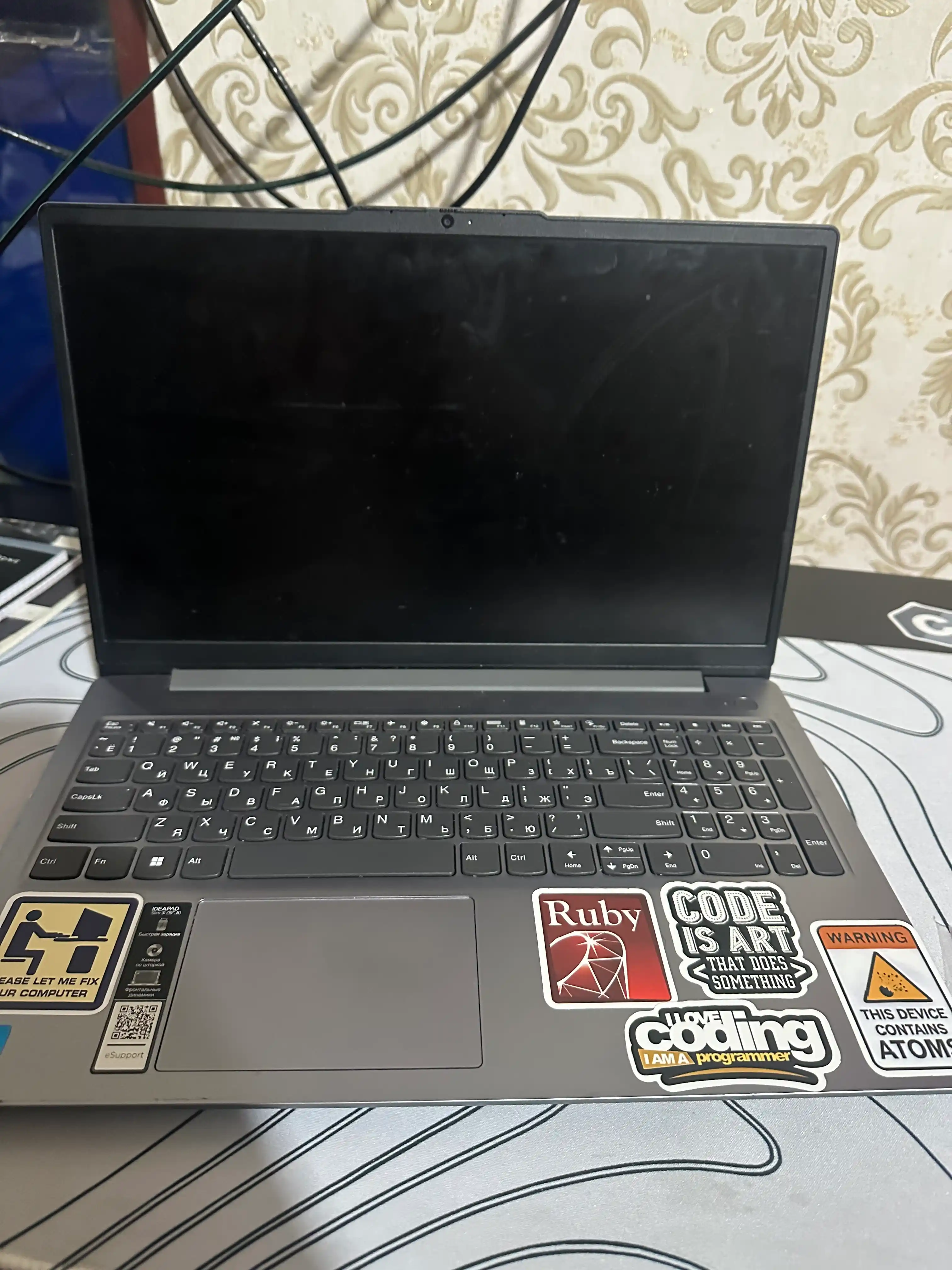 Nakleykalar "Cyberpunk, IT, xakerlar, o'yinlar, Minecraft" telefon, kompyuterlar uchun