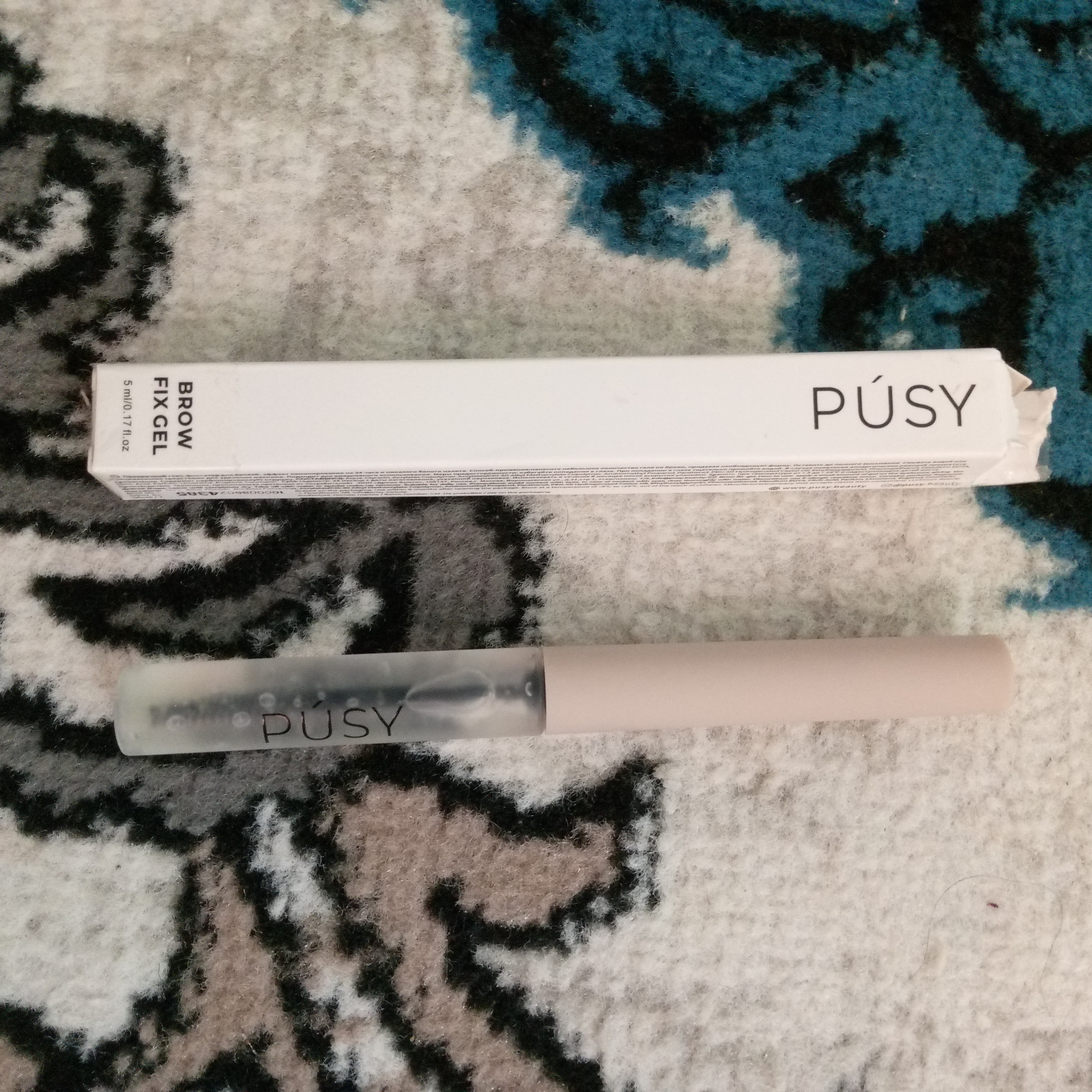 PUSY Brow Fix Gel – yengil, yotqizish va uzoq muddatli fiksatsiya, 5 ml