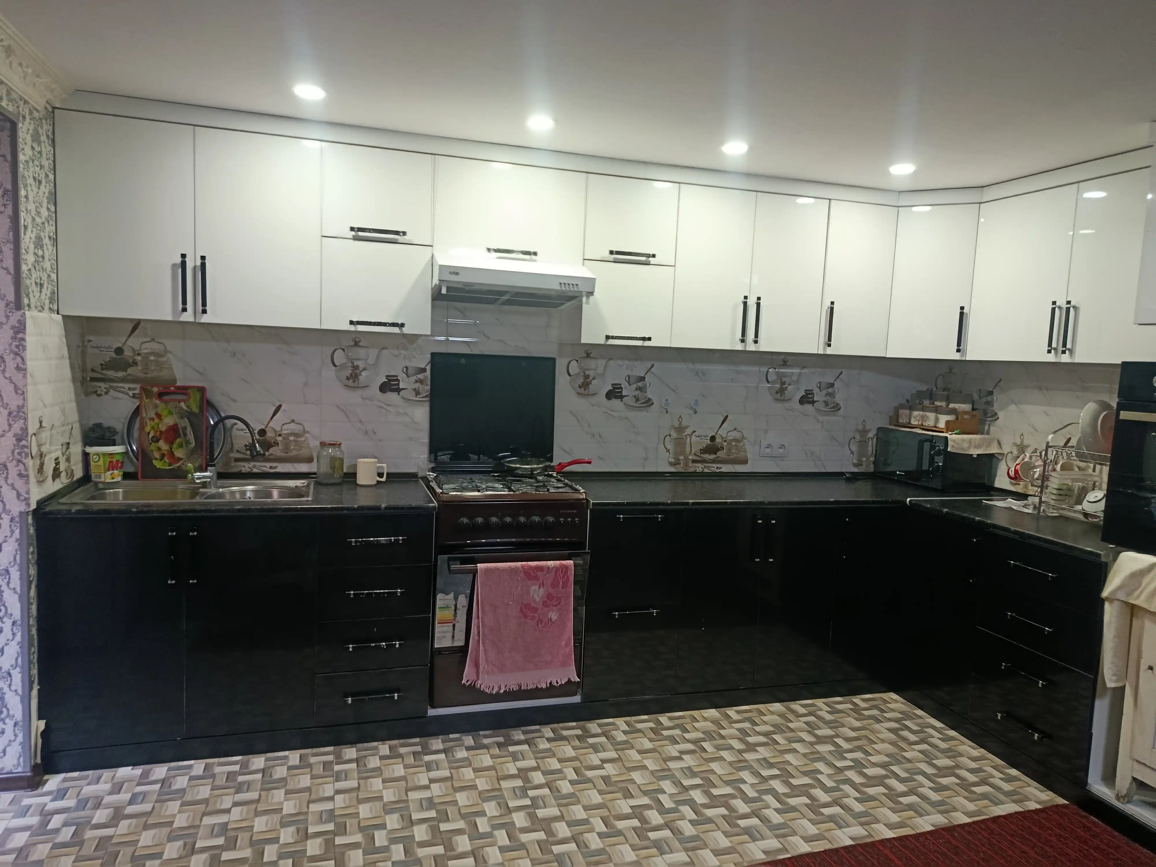 LED подсветка для рабочей зоны кухни, самоклеящаяся, 220V — 1 м, 2 м, 3 м, 4 м, 5 м