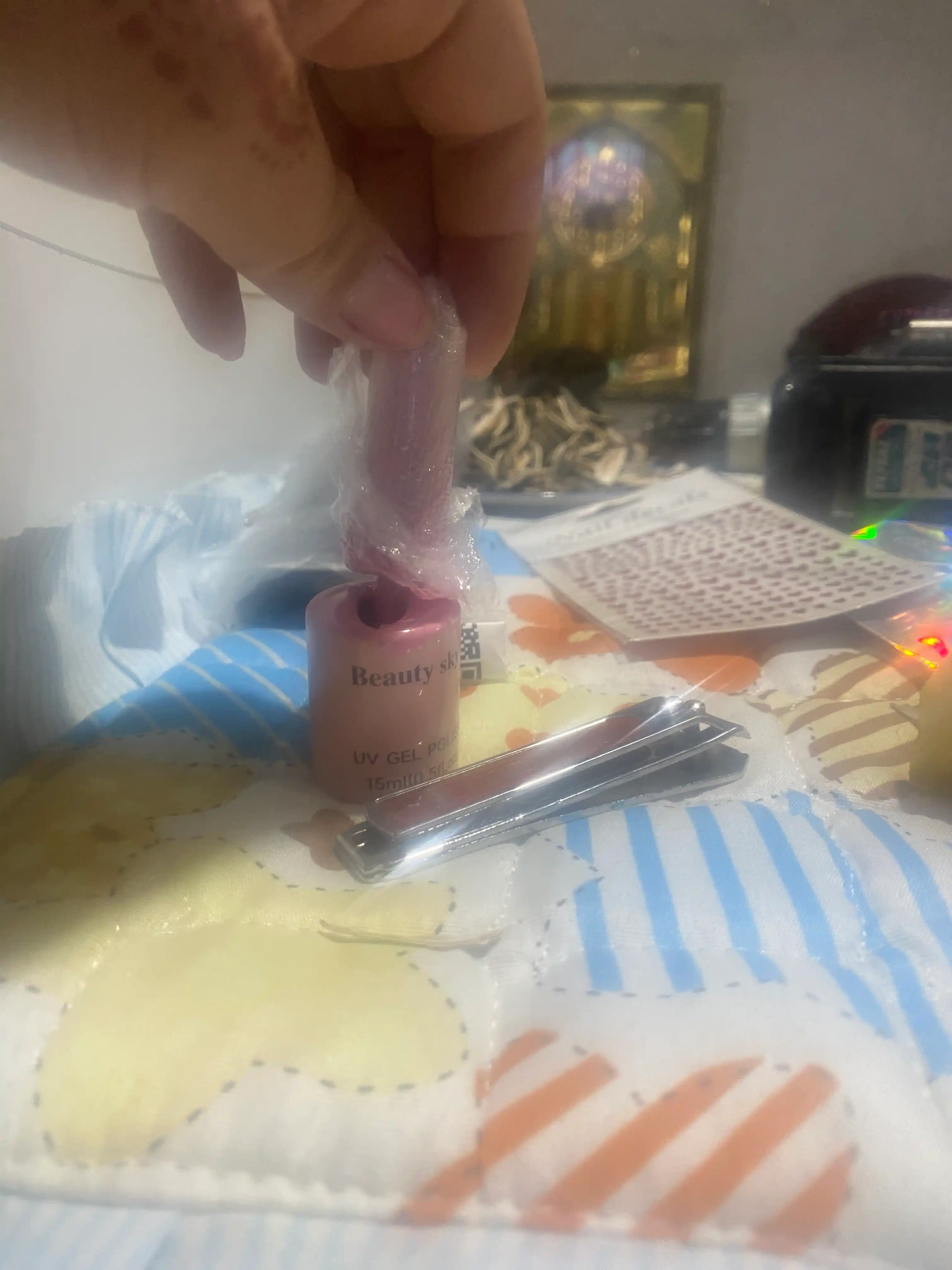 Professional manikyur va pedikyur uchun gel-lak, 40 ta rang, 15 ml