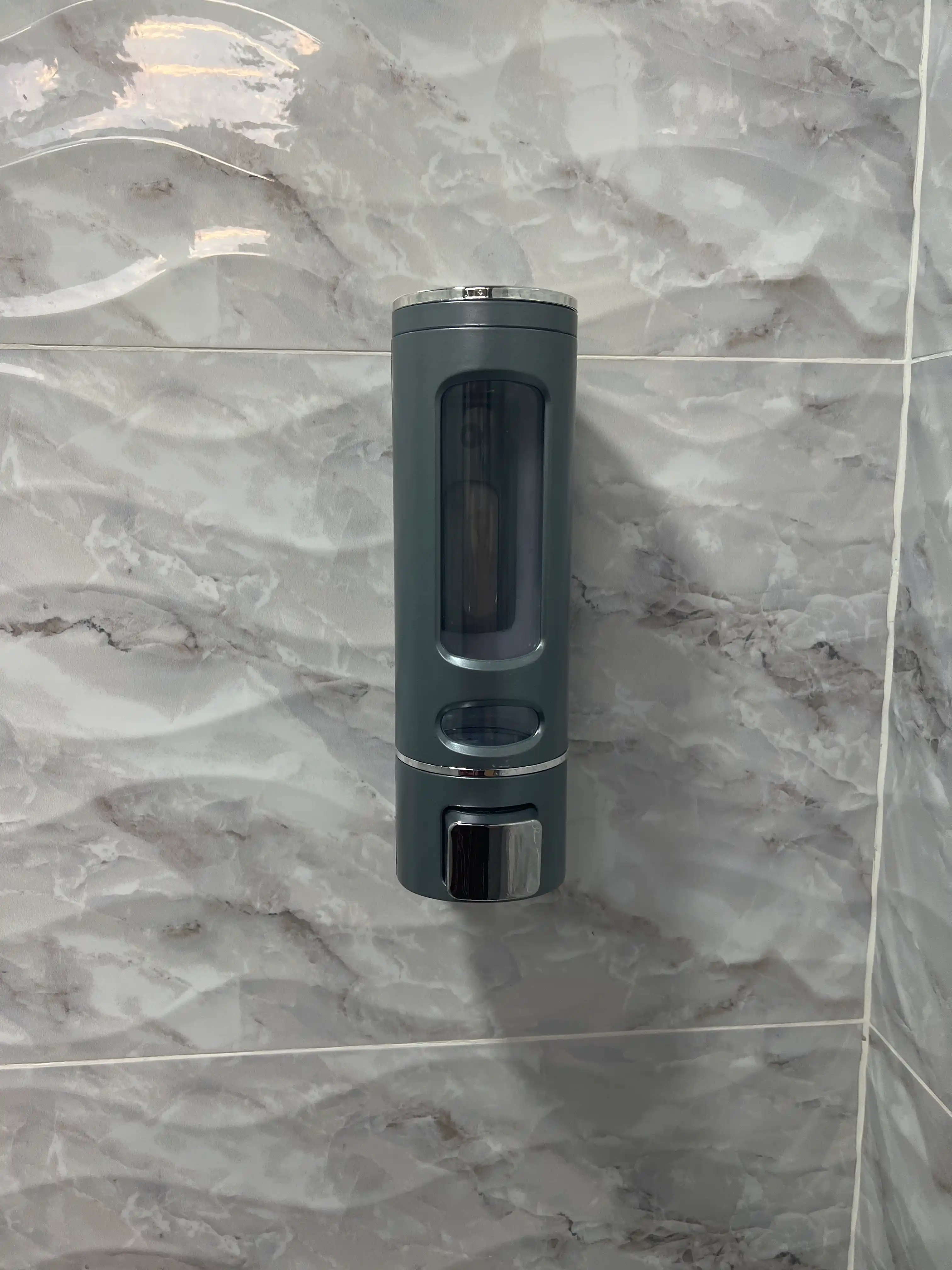 Suyuq sovun uchun dispenser, 400 ml