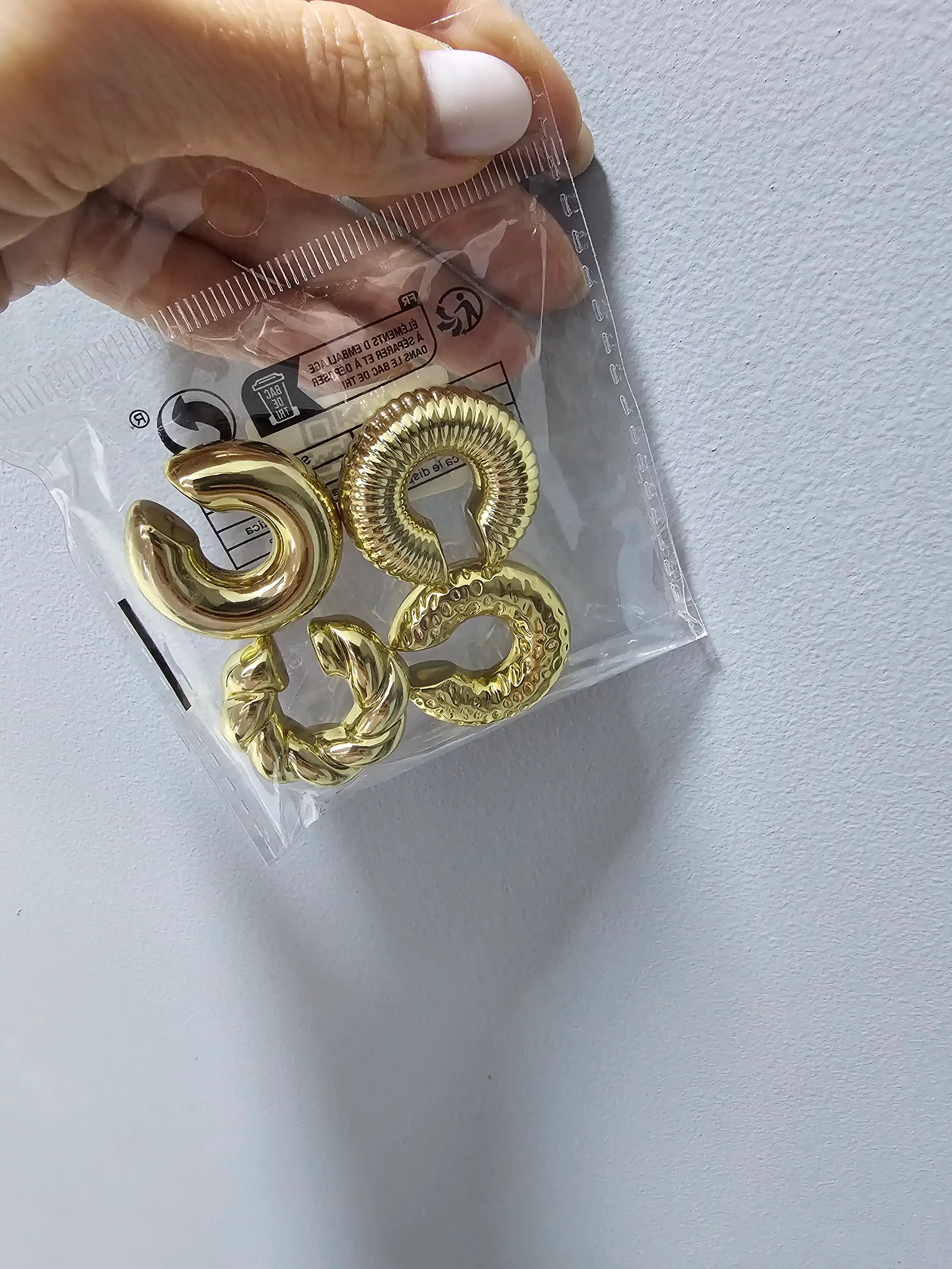 Ayollar rangli kaffa ziraklari, teshilmagan, 4 dona