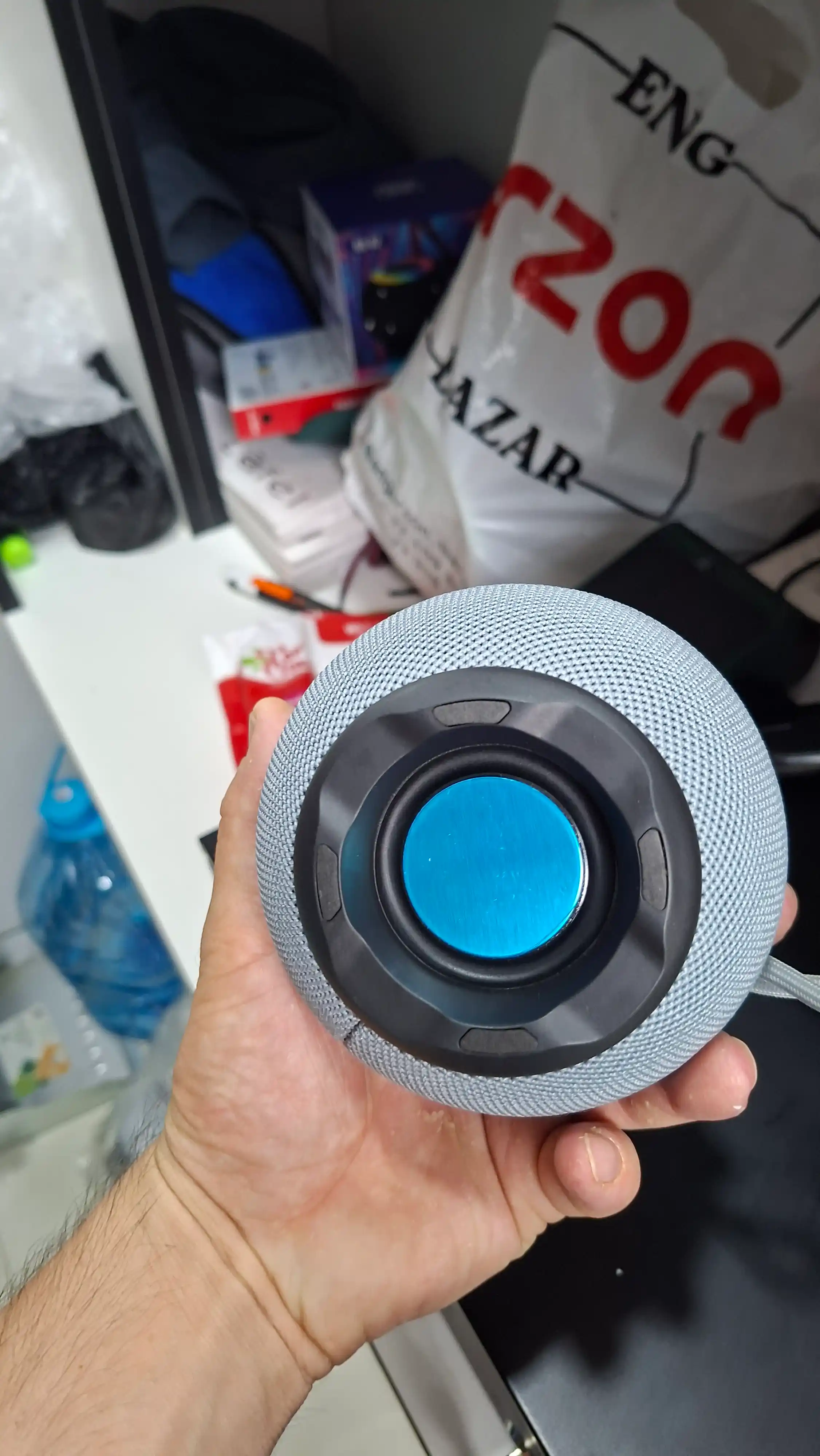 Bluetooth portativ kolonka  Kuchli ovoz, 5 soatgacha ishlaydi, TF/microSD