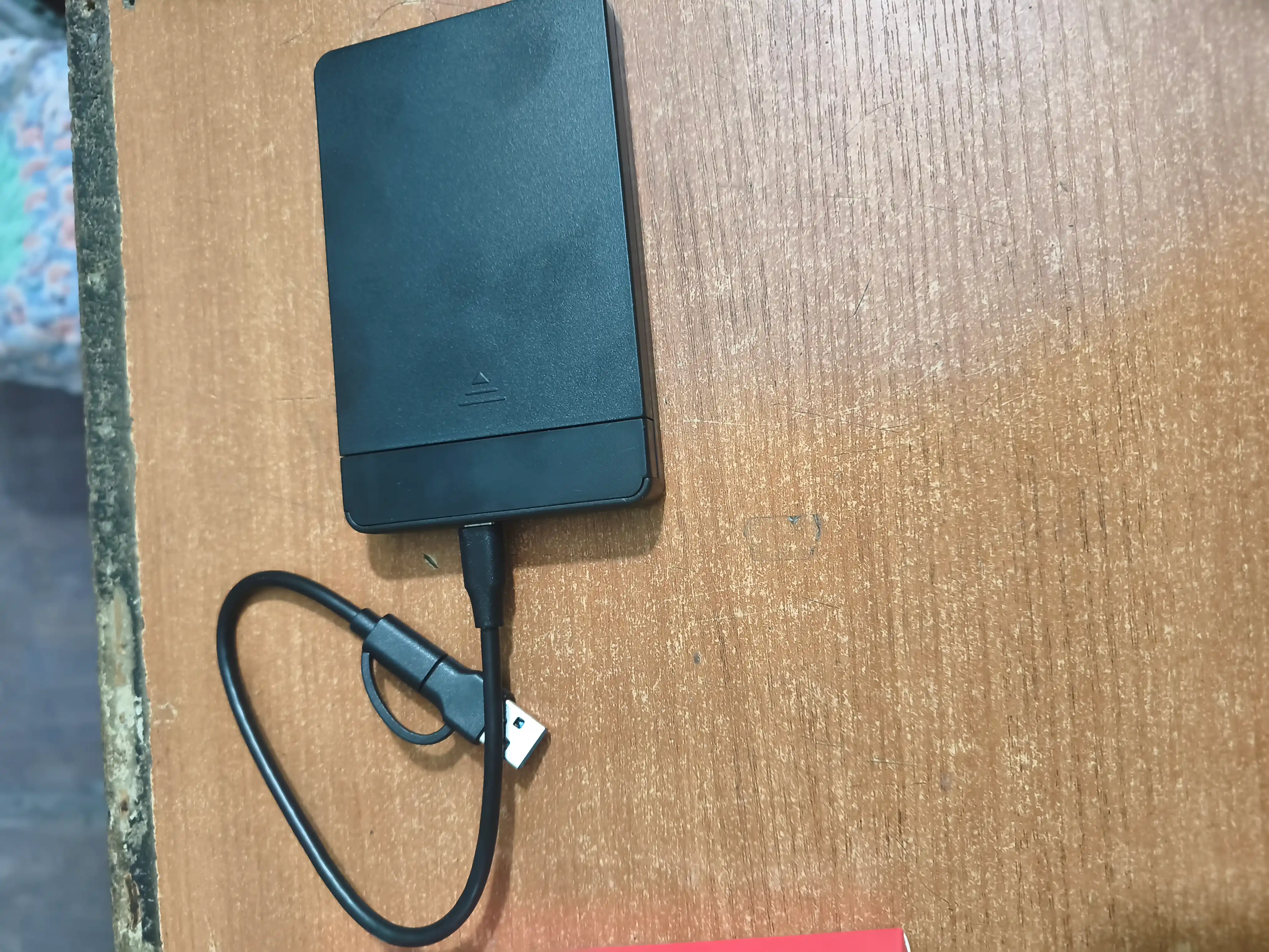 SATA HDD/SSD tashqi korpusi 2.5", 6 Gbit/s gacha bo'lgan USB 3.1 tashqi korpusi