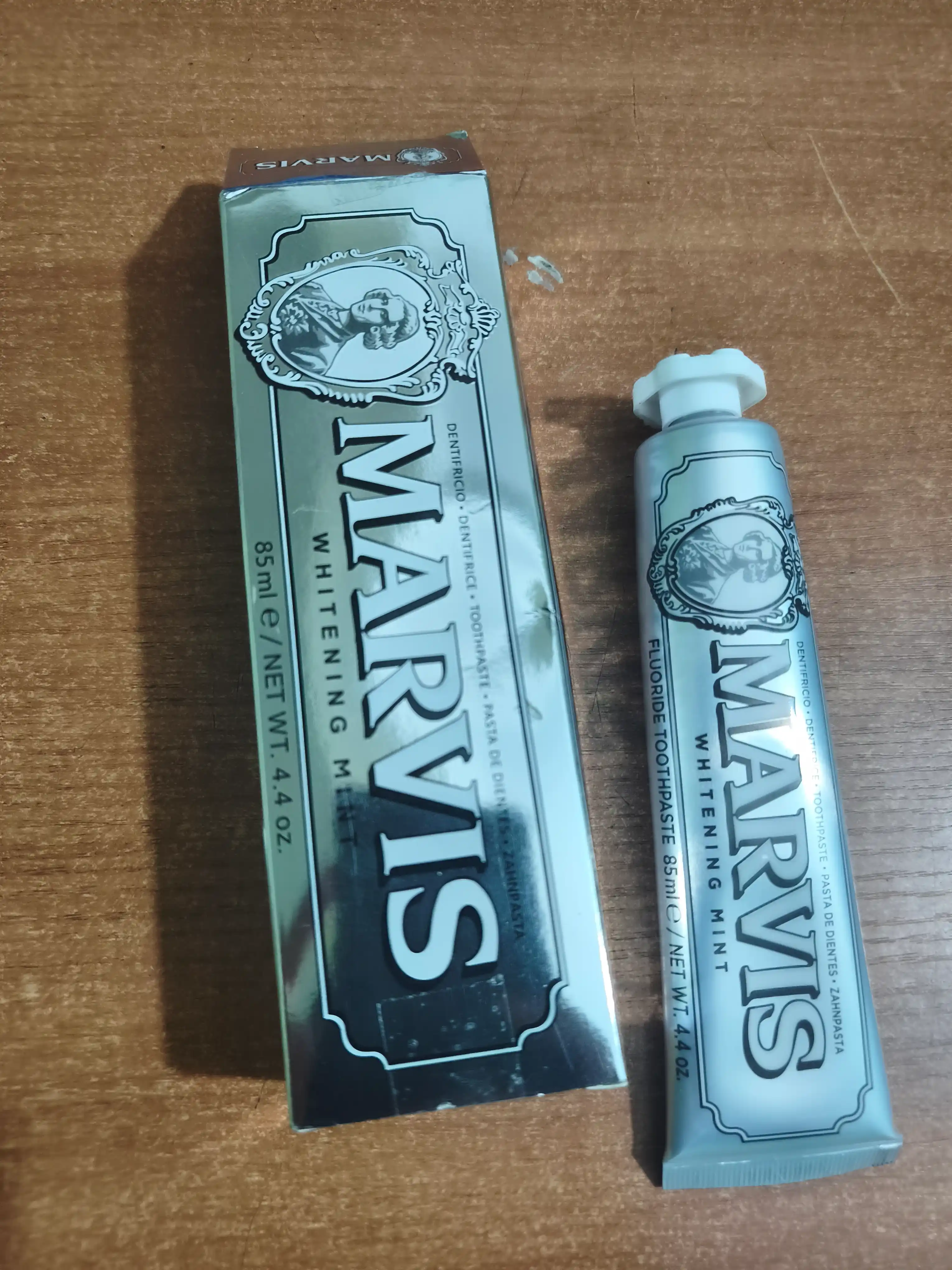 Marvis Whitening Mint tish pastasi – tishlarni oqartiruvchi tish pastasi, 85 ml