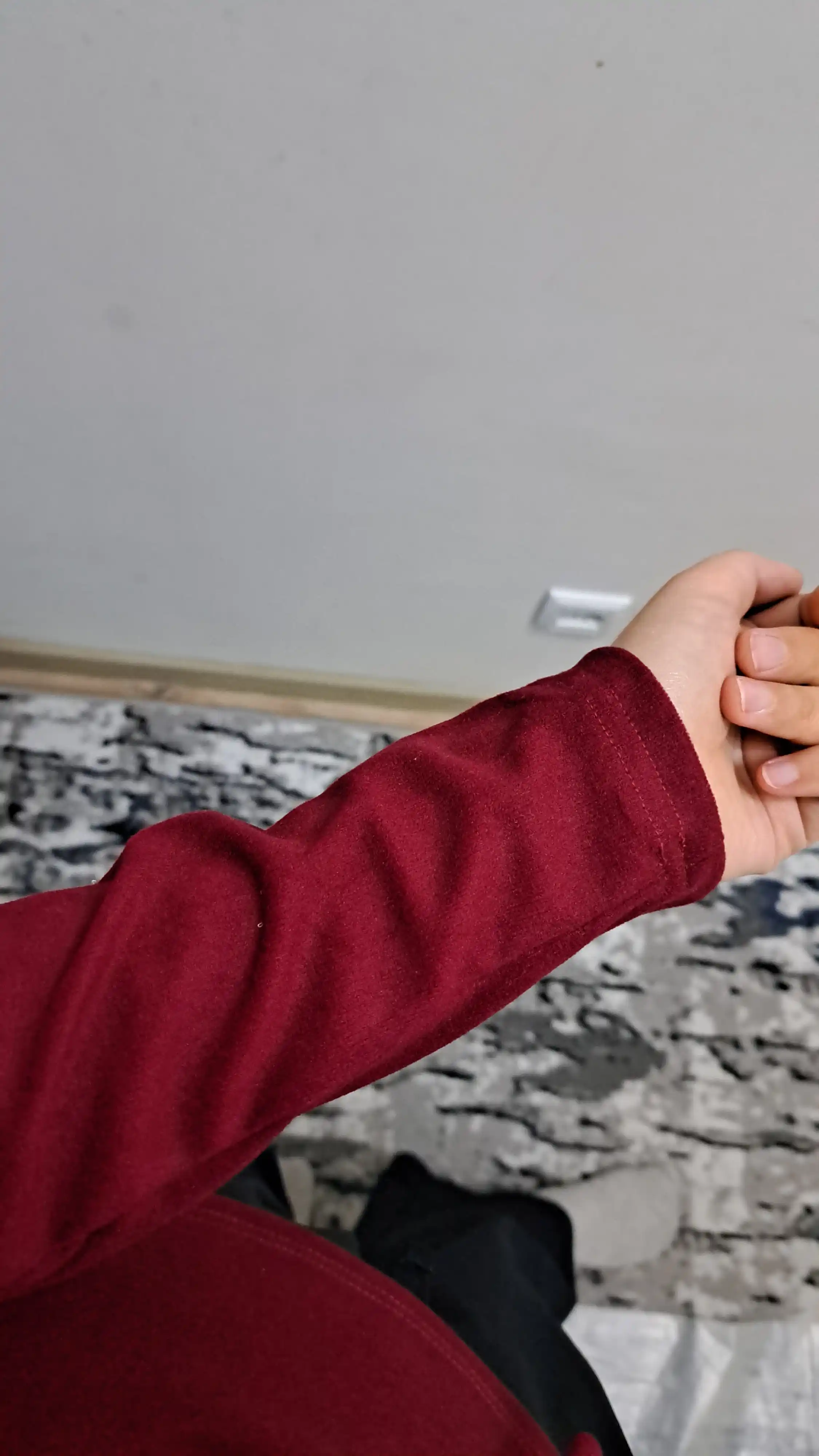 Ayollar uchun longsliv, issiq matodan, kofta ayollar uchun