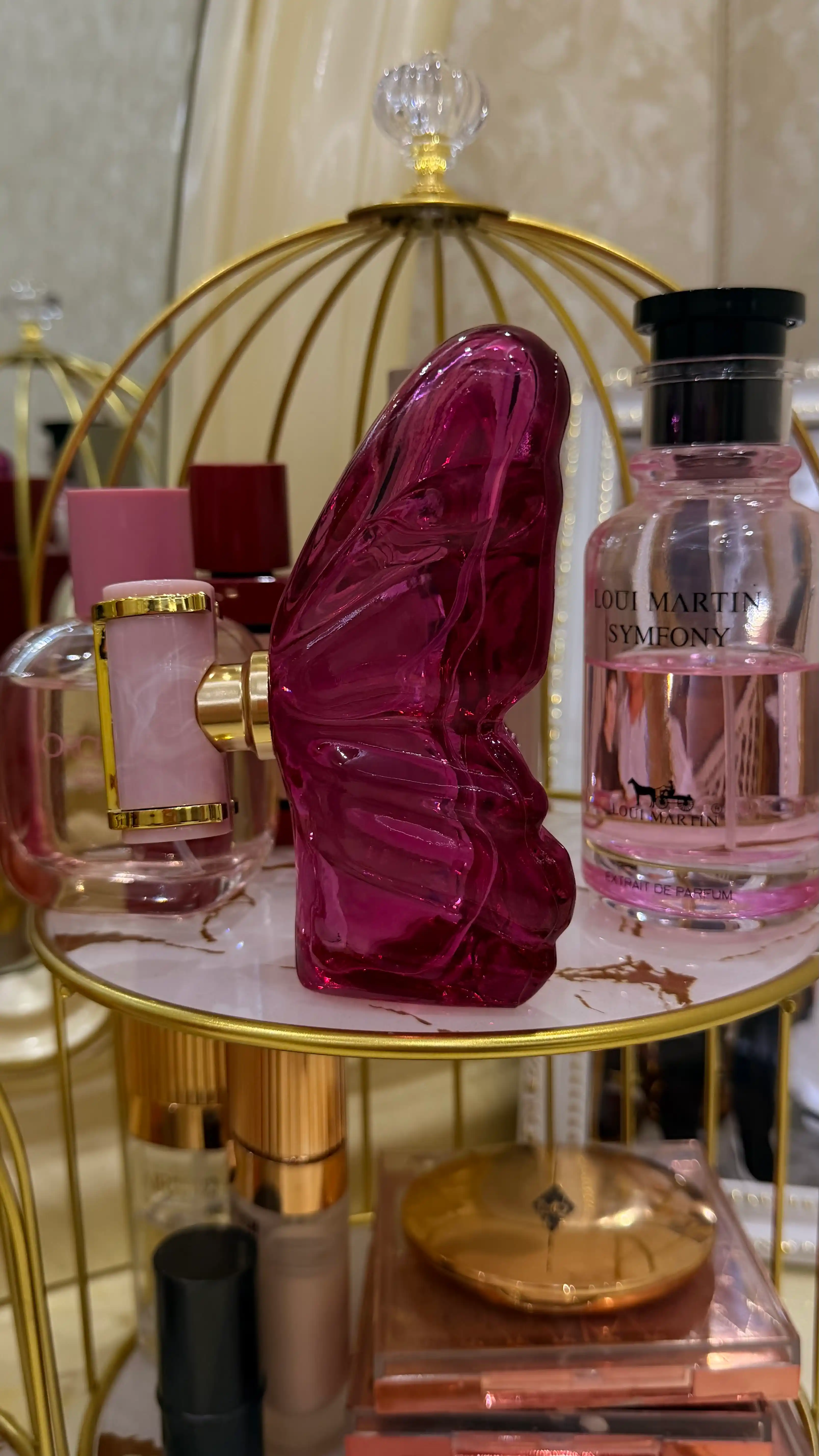 Carolina Herrera La Bomba ayollar atiri, EDP, 80 ml, uzoq saqlanuvchi parfyum