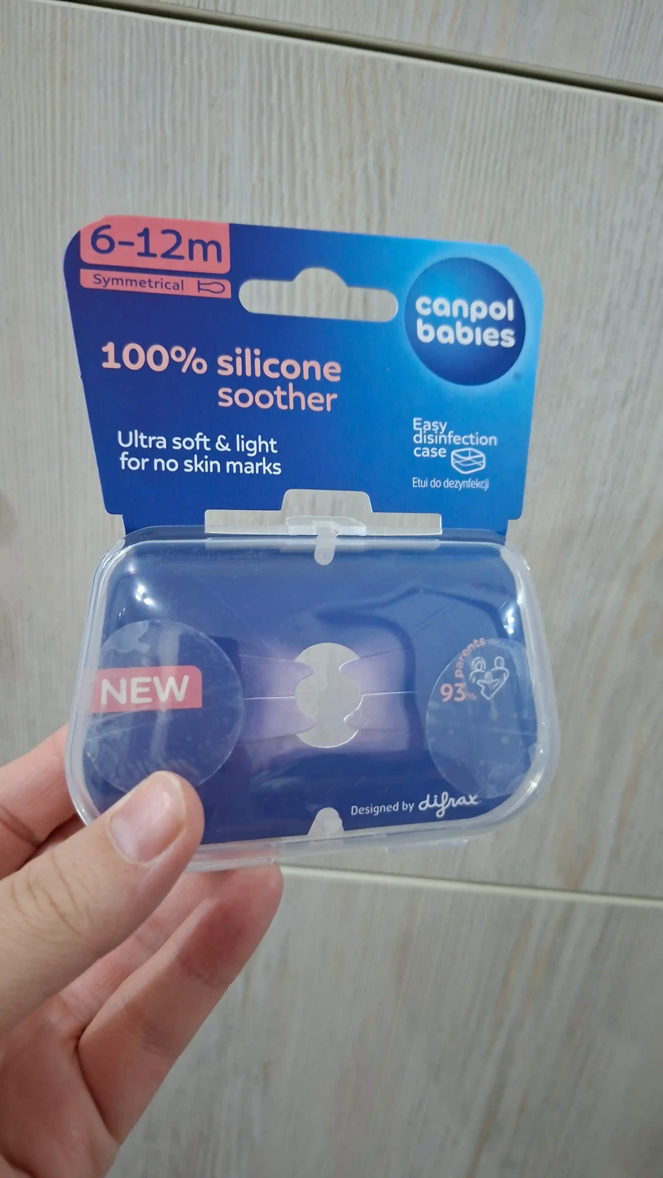 Canpol Babies 100% silikonli simmetrik pufakcha, 6-12 oylik, 1 dona