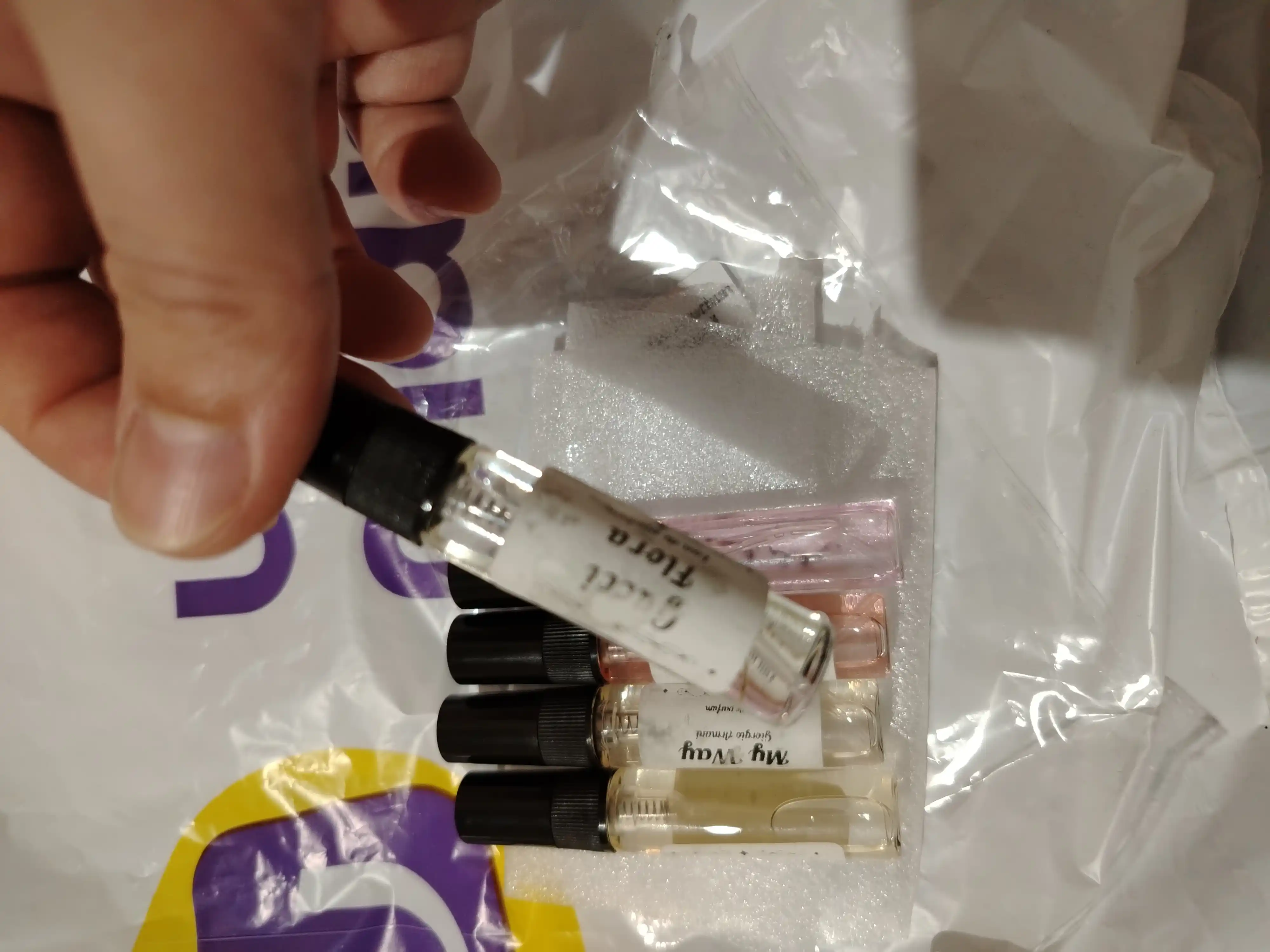 Ayollar uchun atirlar, Libre Lost Cherry, Gucci Flora, Miss Dior, My way, 5 tasi 1 da