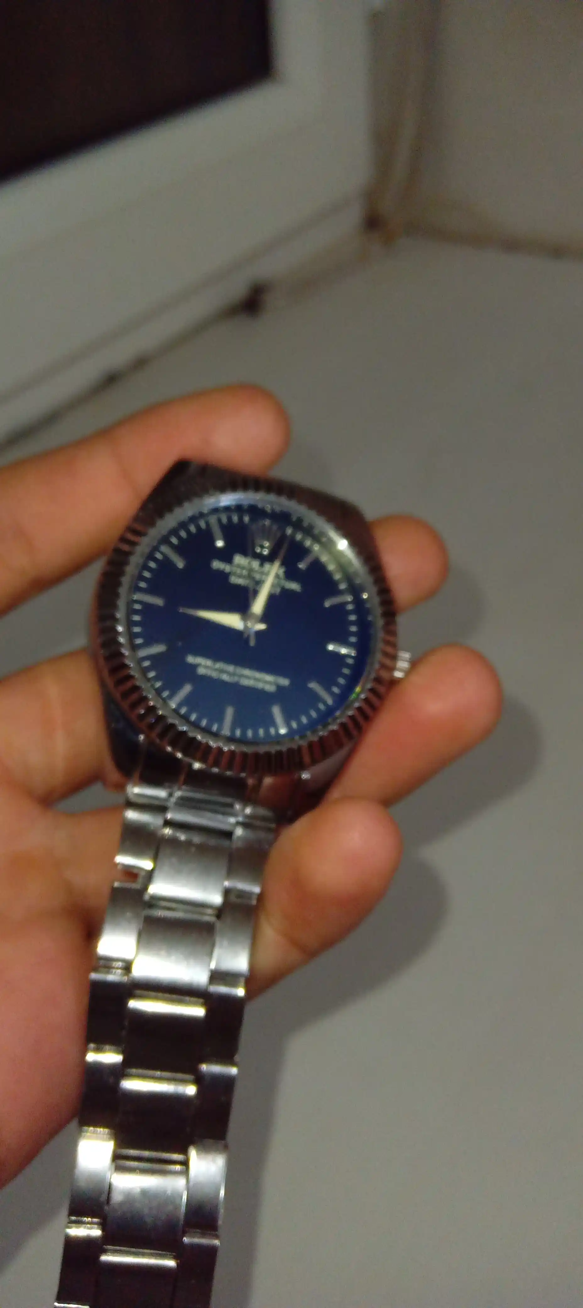 Erkaklar Rolex qo‘l soati, metall bilaguzukli, klassik dizayn