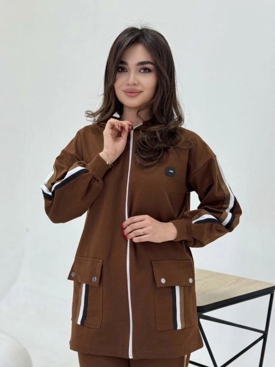 Ayollar kostyumi ikki qismli oversize xudi, keng shim, casual zamonaviy sport kiyim