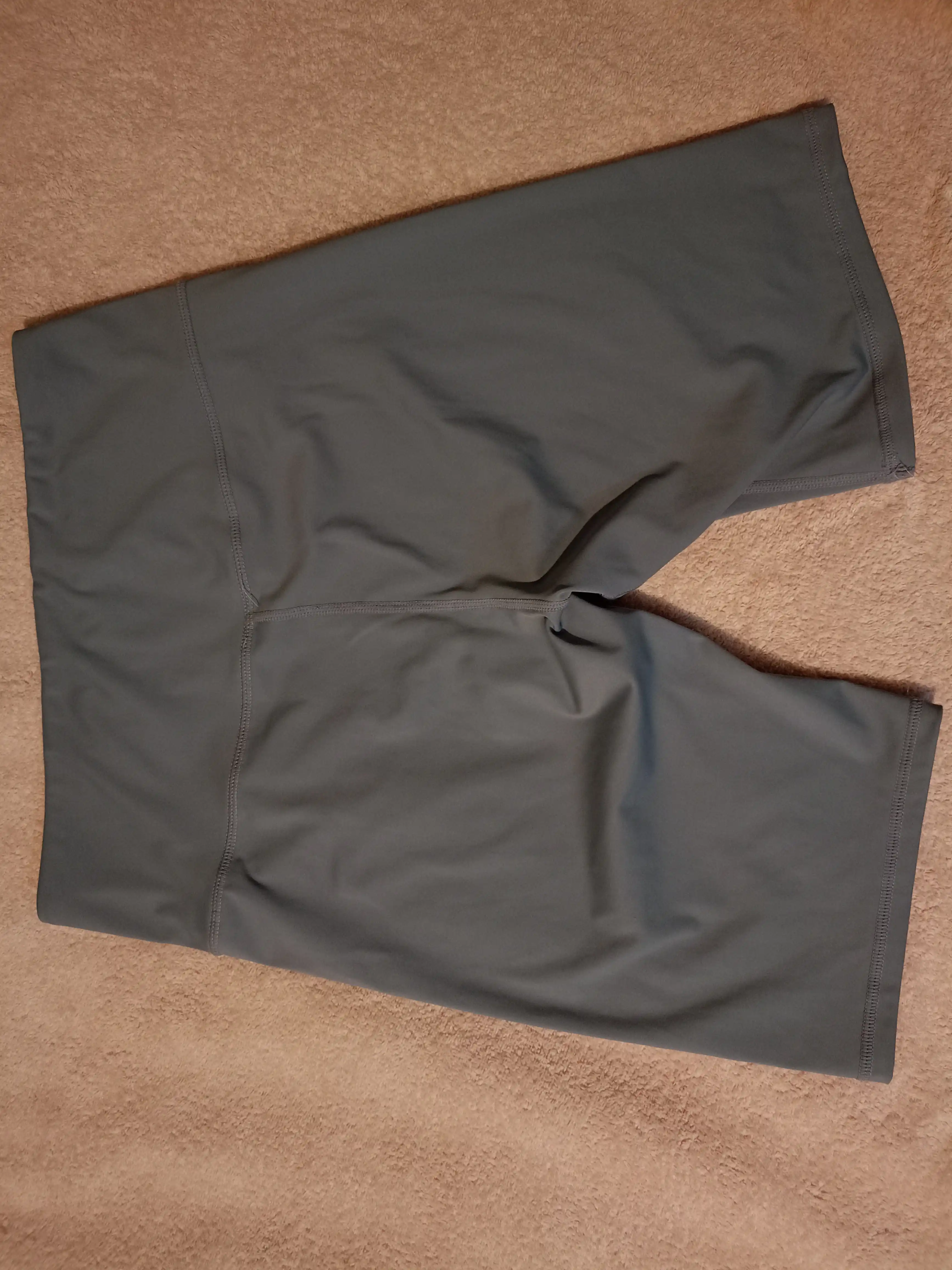 Ayollar sport velosipedlari Kioko, ayollar sport shortiklari, ayollar sport kiyimlari