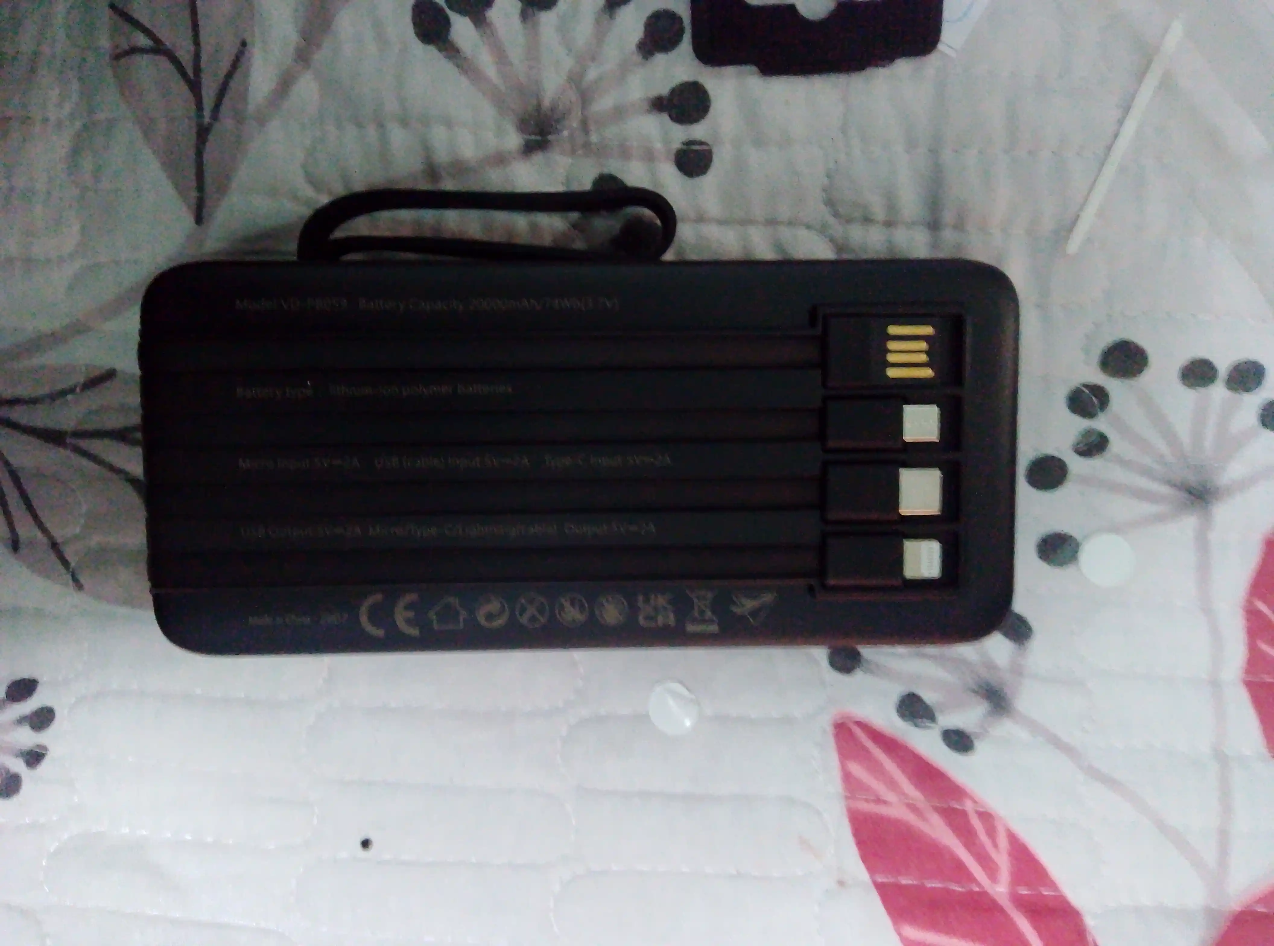 Power Bank 20000mA tezkor quvvat bilan tashqi akkumulyatori +4 kabel bilan