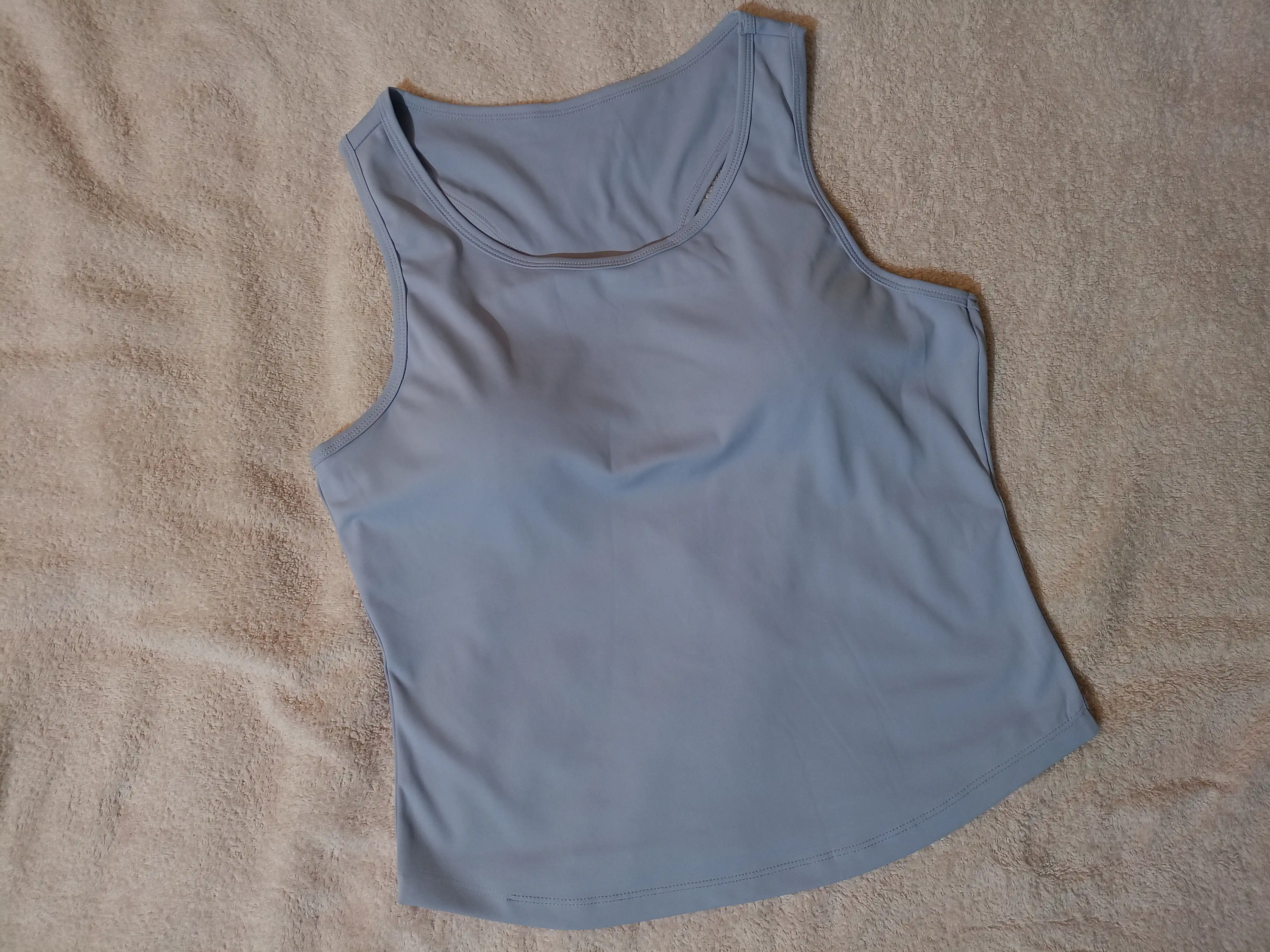 Ayollar sport maykasi Kioko, fitnes uchun top, chashkali top