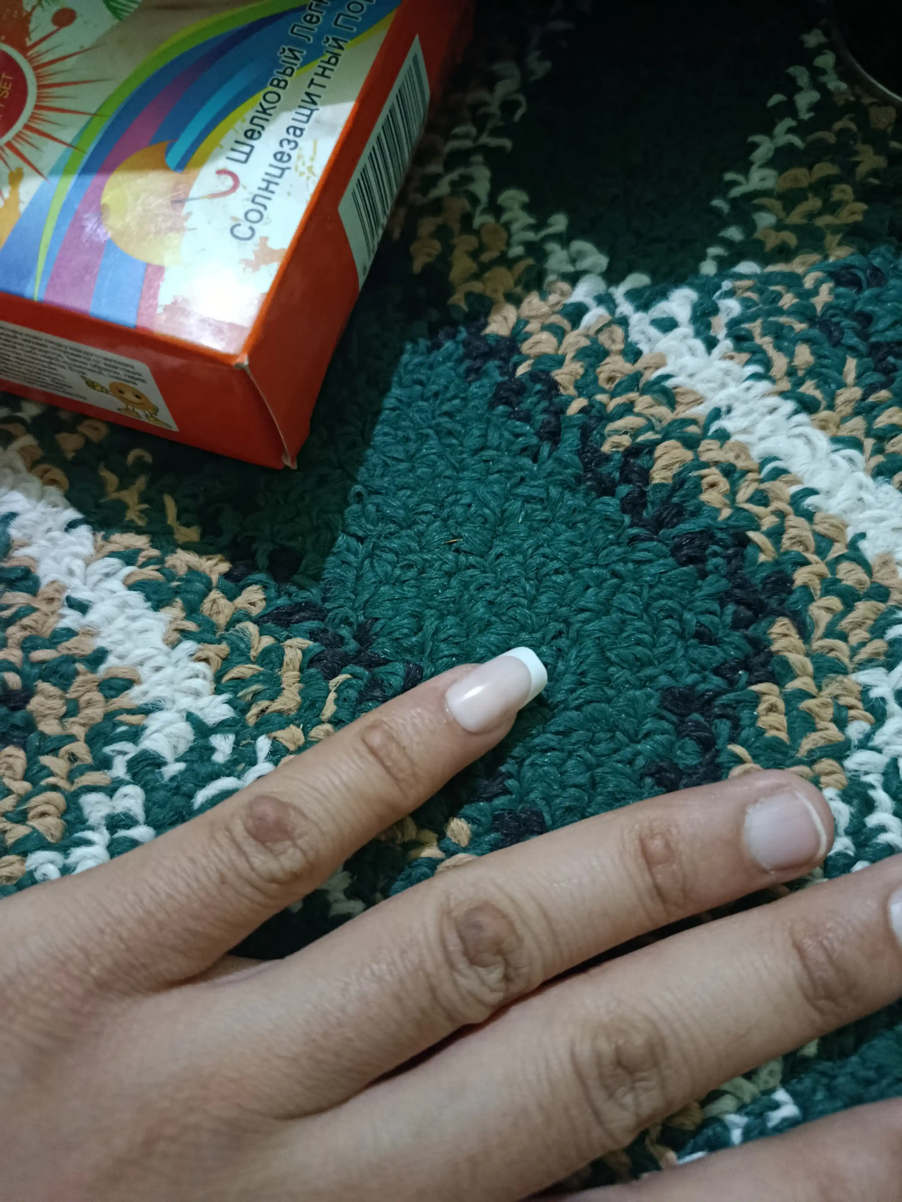Dizayn bilan ulama tirnoqlar, 24 dona