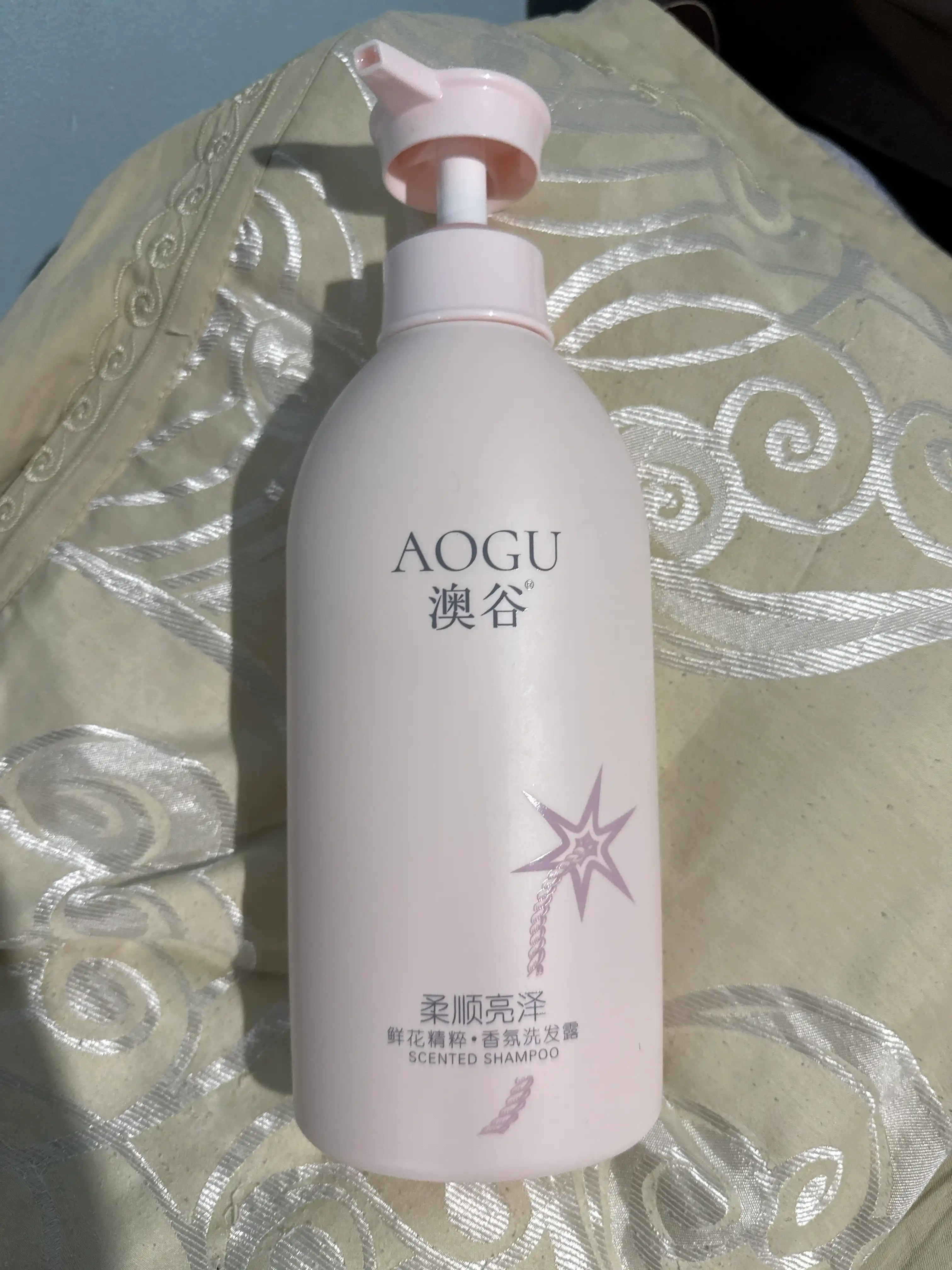 AOGU Flower Bomb Шампунь / Кондиционер / Гель для душа, 550–800 мл