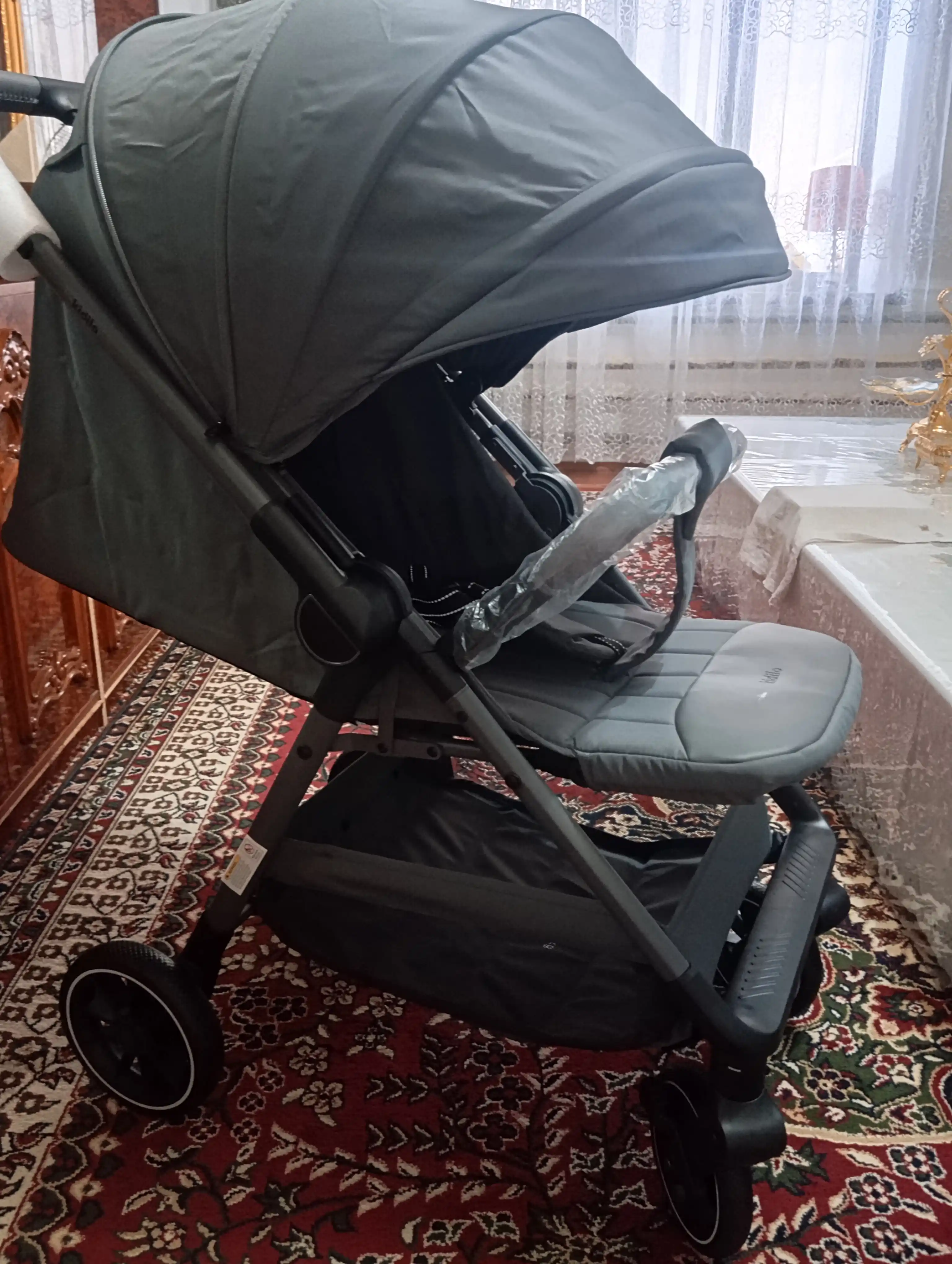 Детская коляска Kidilo M9/M9F