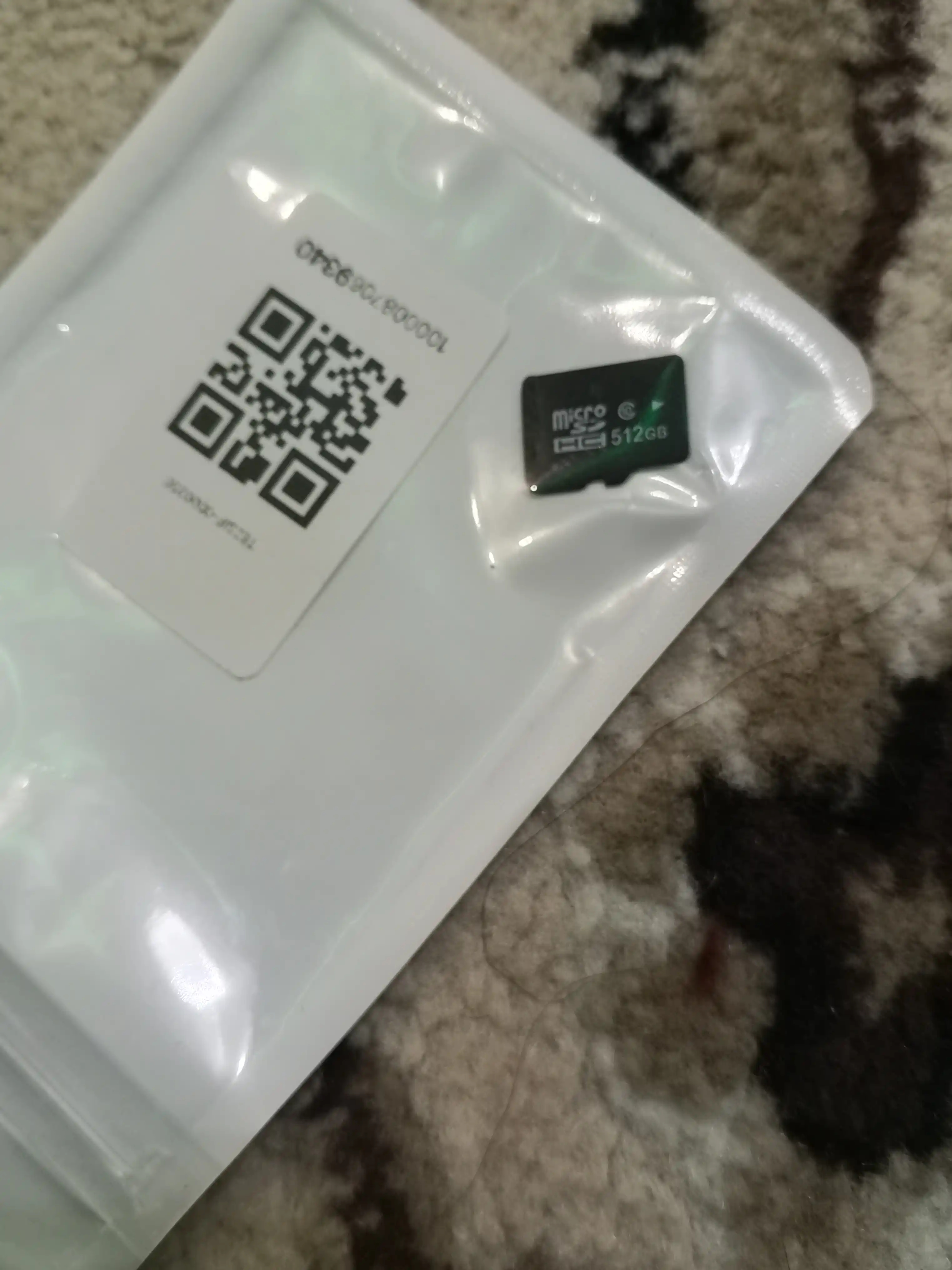 512 GB microSD karta - yuqori tezlik