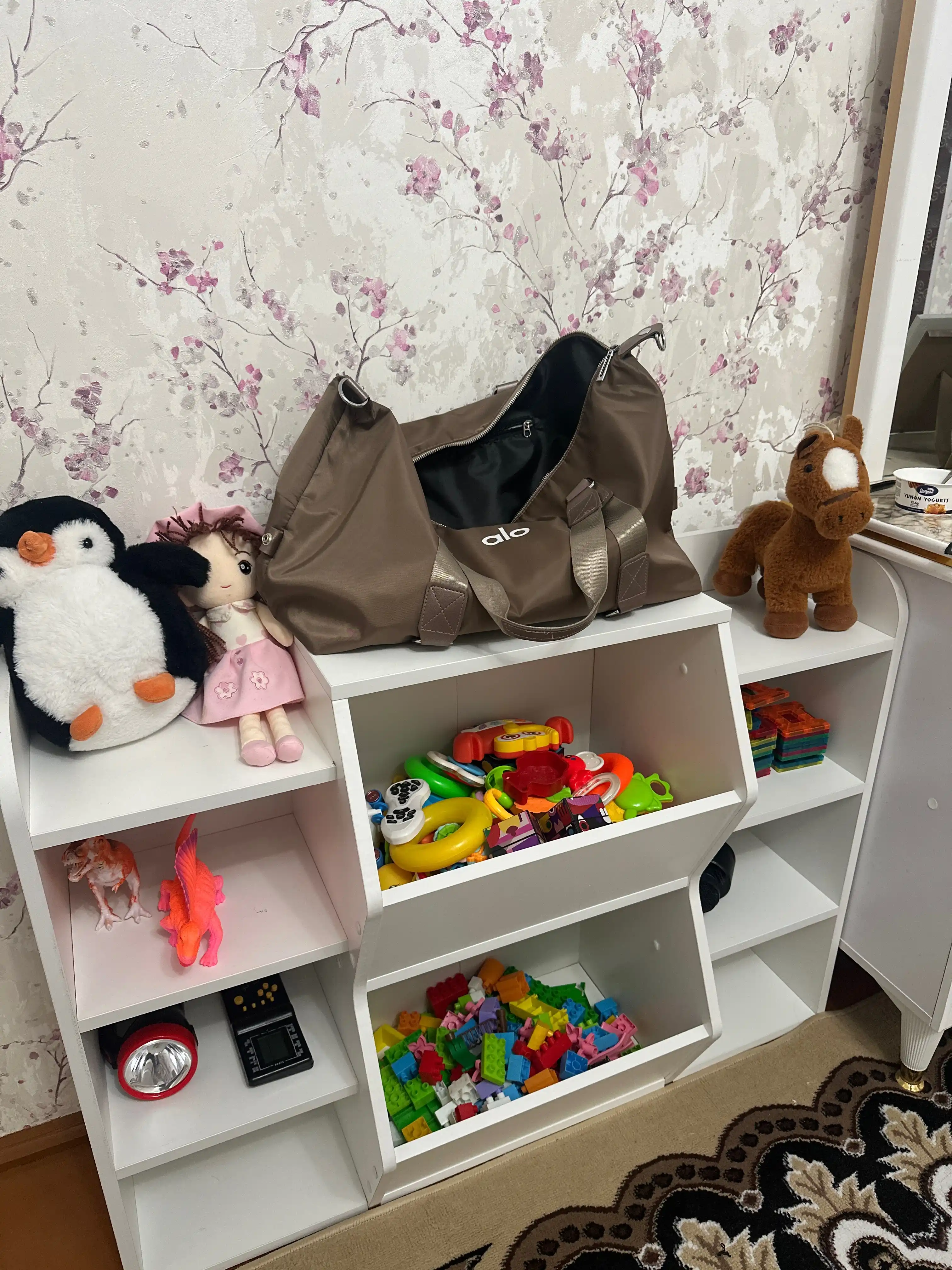 Стеллаж для игрушек, в детскую