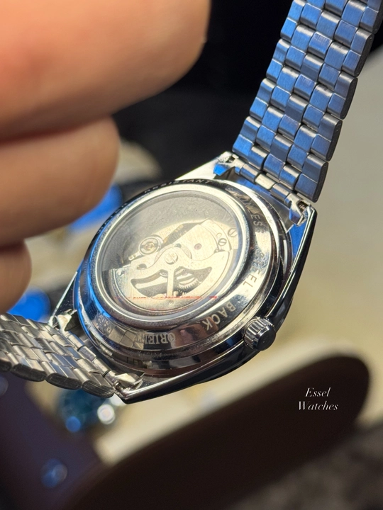 Orient Automatic erkaklar uchun klassik qo‘l soati, kumush rangli metall braslet
