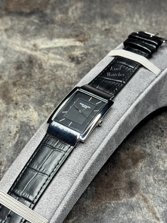 Patek Philippe klassik, to‘rtburchak shaklidagi, charm tasmali erkaklar soati - 