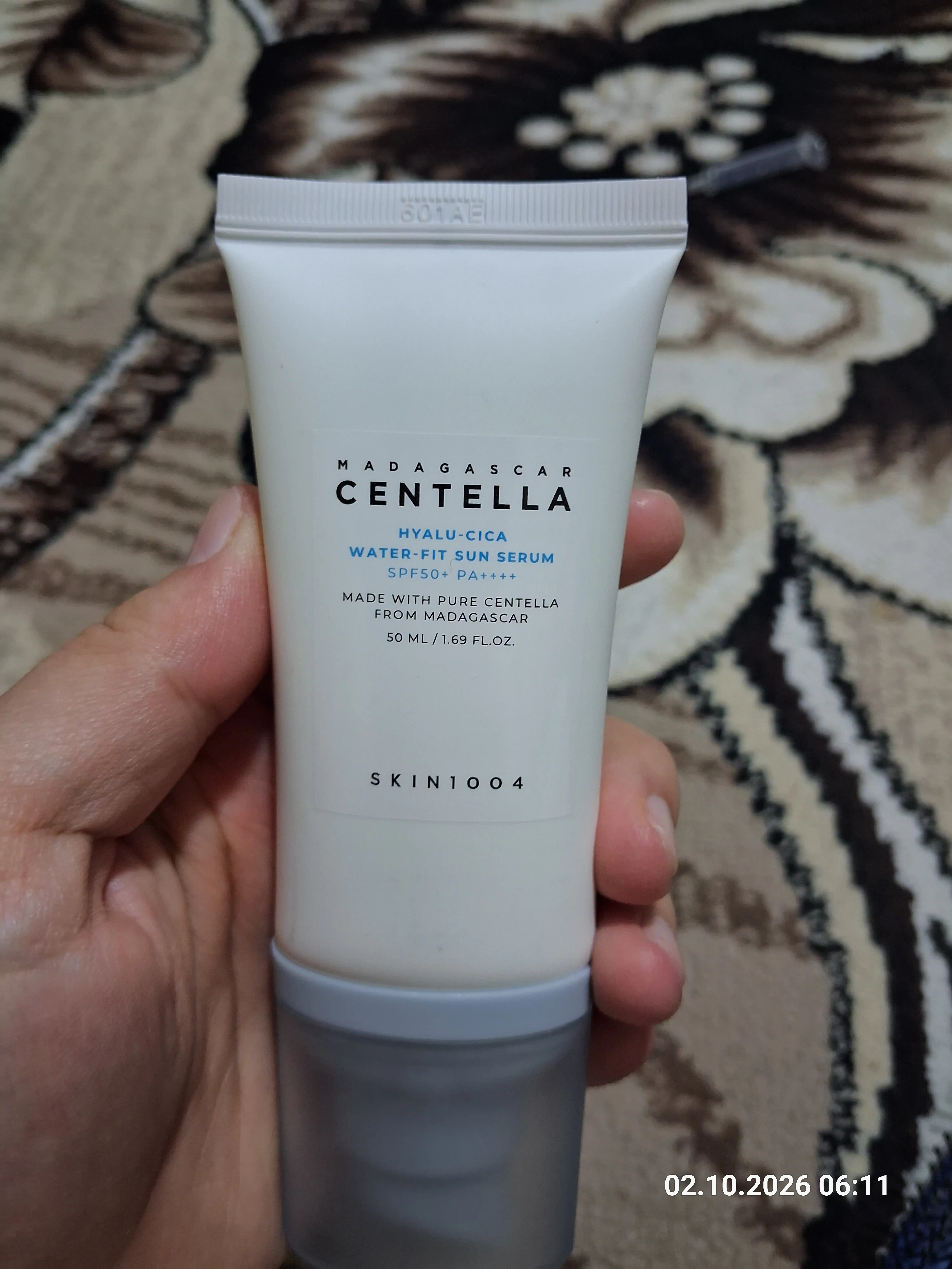 Yuz uchun quyoshdan himoya qiluvchi krem-zaroSKIN1004 Madagascar Centella namlovchi, 50 ml