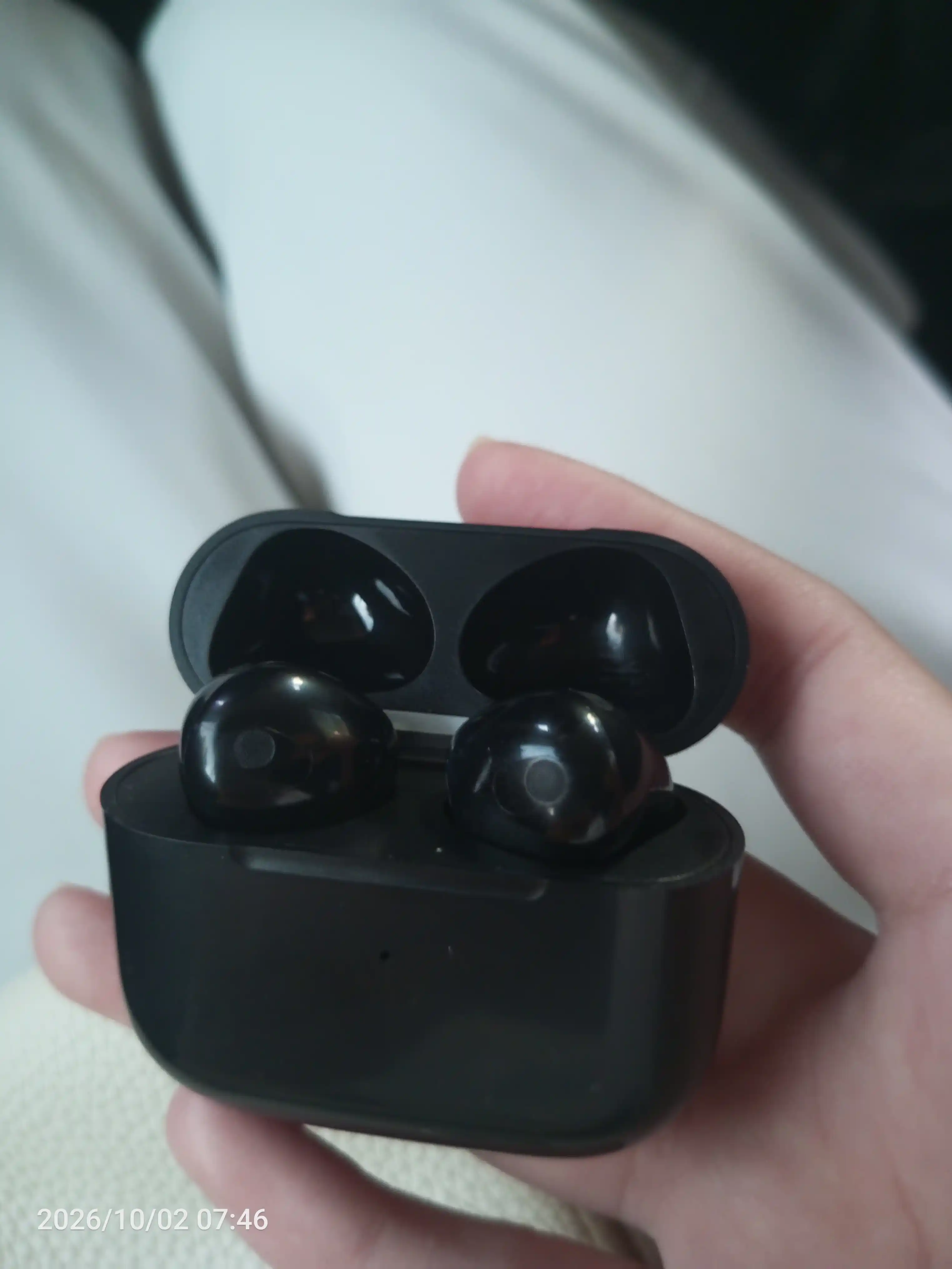 Simsiz quloqchinlar APods 3 Air Pro, sensorli