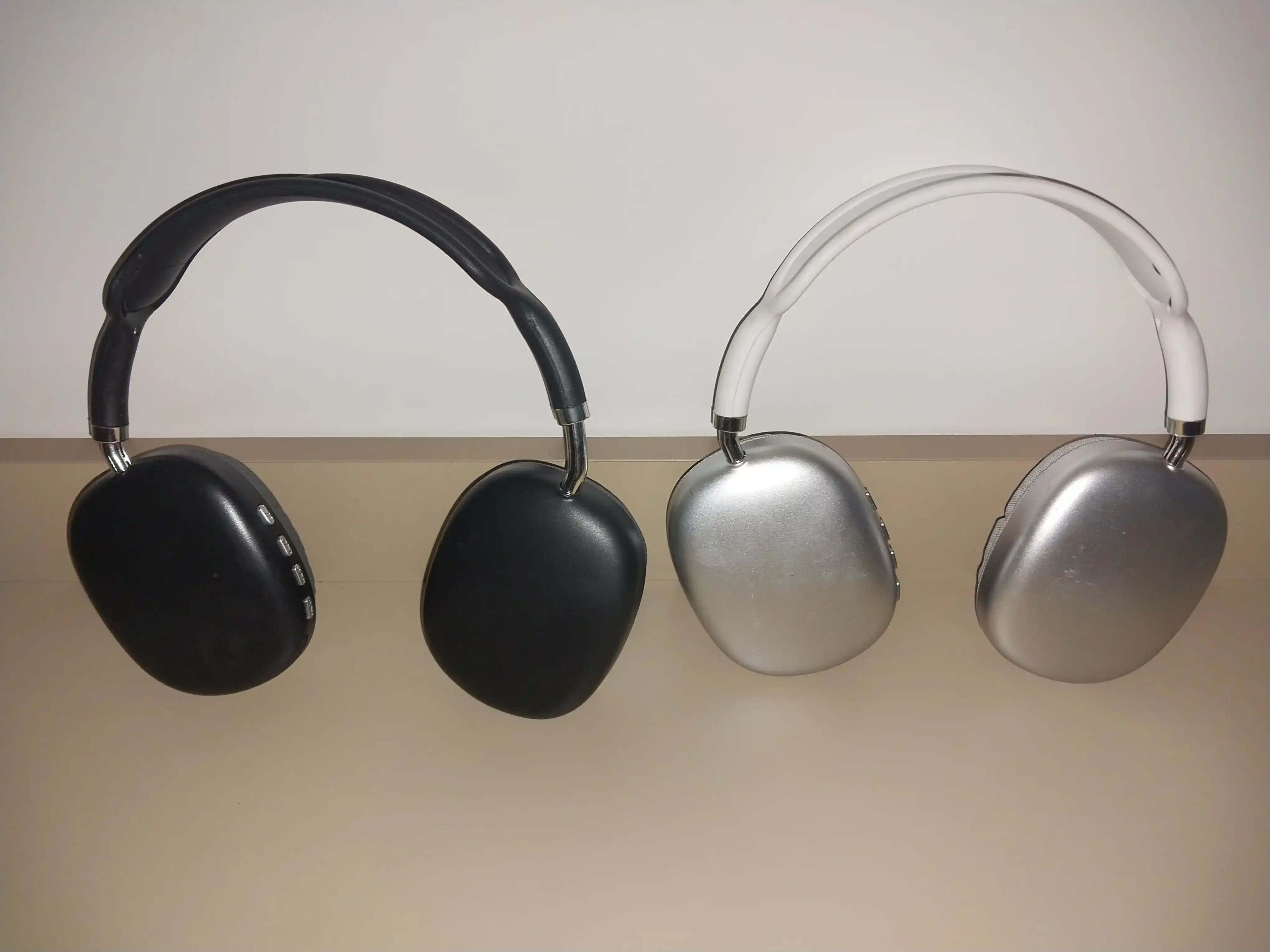 P9 simsiz quloqchin, Bluetooth 5.3, oq va qora rang, 1+1 aksiya