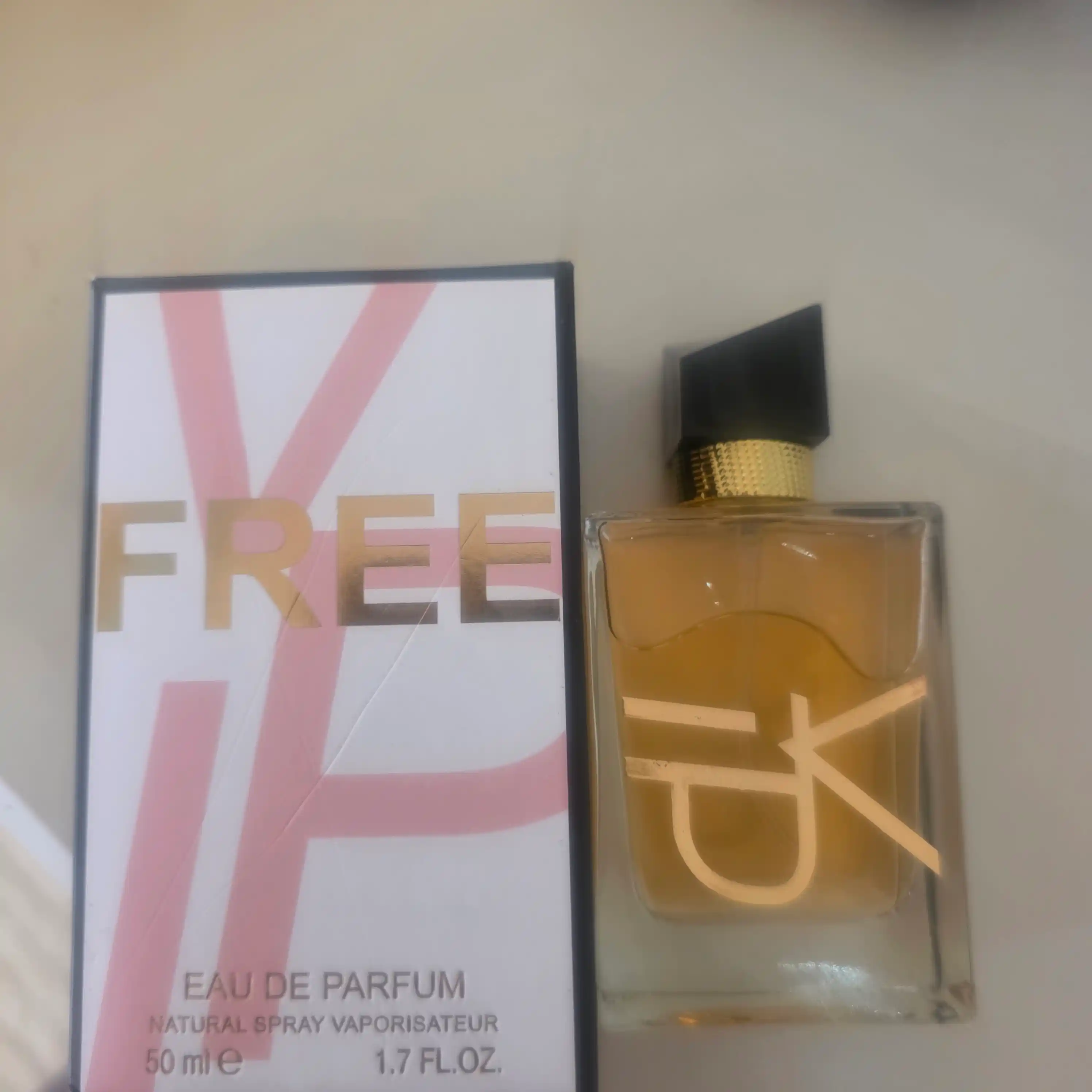 YSL Libre, ayollar va qizlar uchun parfyum , haqiqiy ayol jozibasi, sovg‘a sifatida, 50 ml