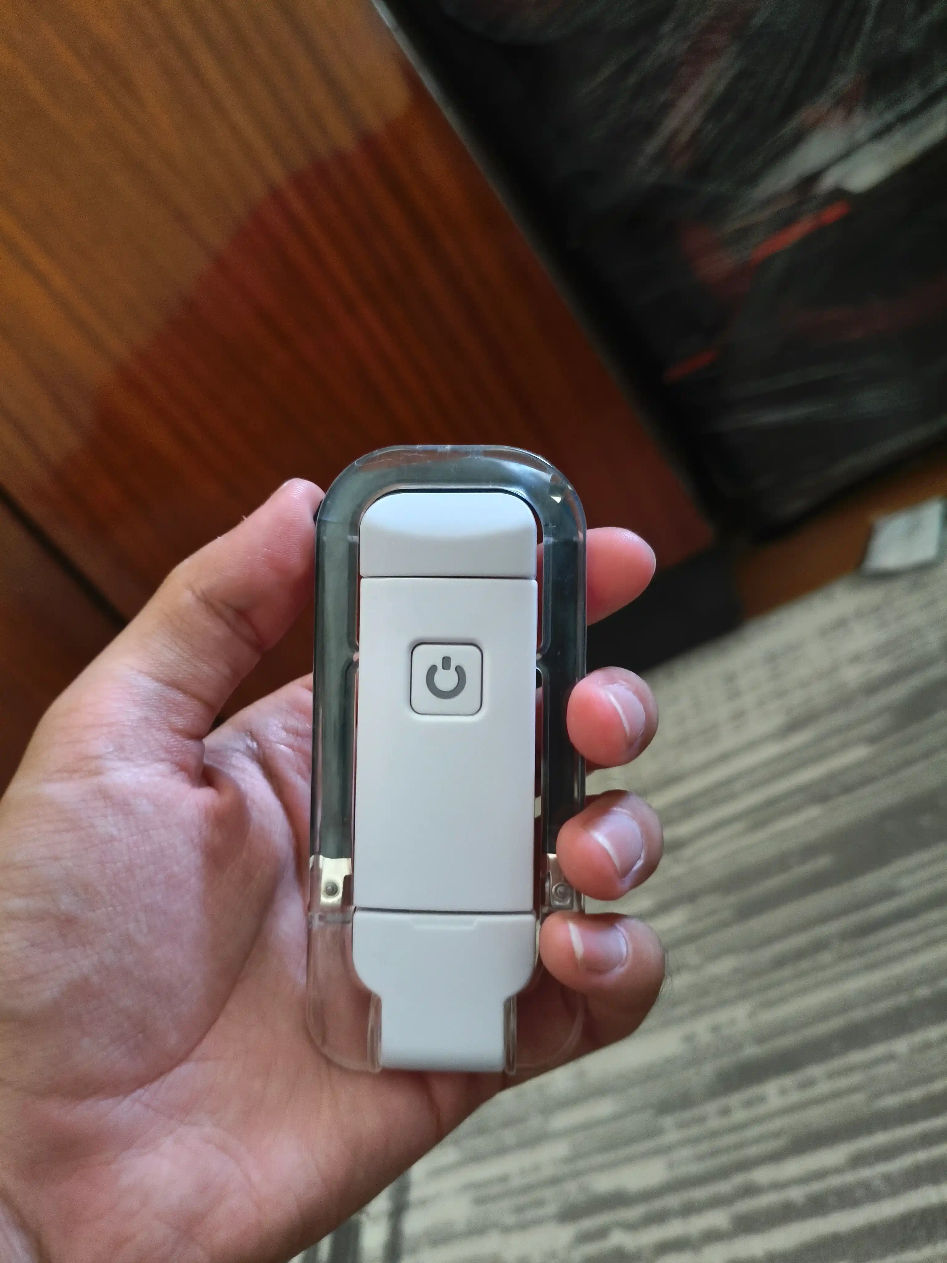 Kitob o'qish chiroqi, simsiz chiroq - USB qayta zaryadlanuvchi