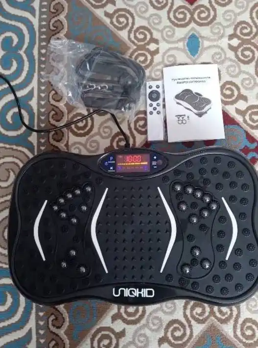 Виброплатформа для похудения Uniqkid FM90