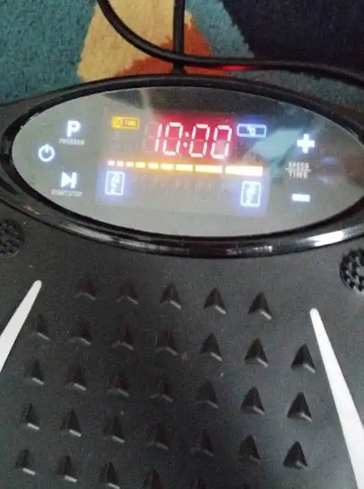 Виброплатформа для похудения Uniqkid FM90