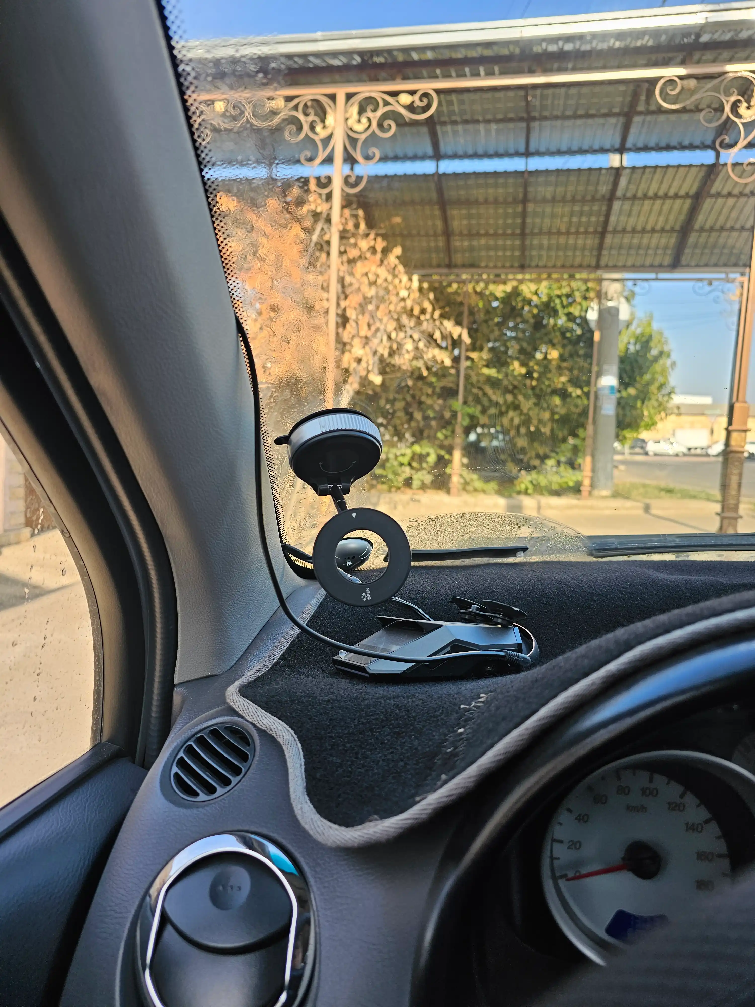 Magsafe telefoni uchun boshqariladigan vakuum so‘rg‘ich, magnitli telefon ushlagichi