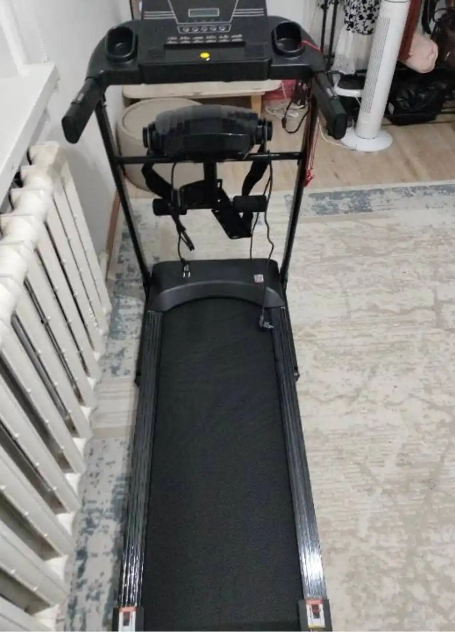 Elektrik yig‘iladigan yugurish yo‘lakchasi UNIQKID Q6, 12 km/soatgacha, 120 kg gacha