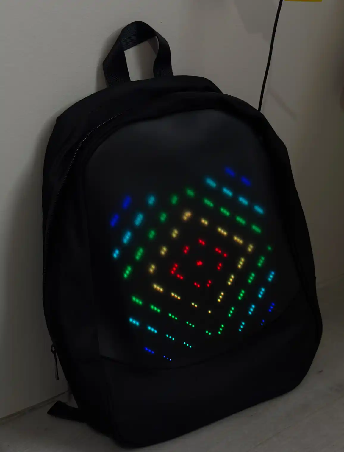 Рюкзак с LED экраном