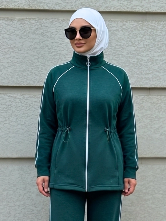 Ayollar uchun qasr ustidagi sport kostyumi, katta o‘lchamli, palatsso