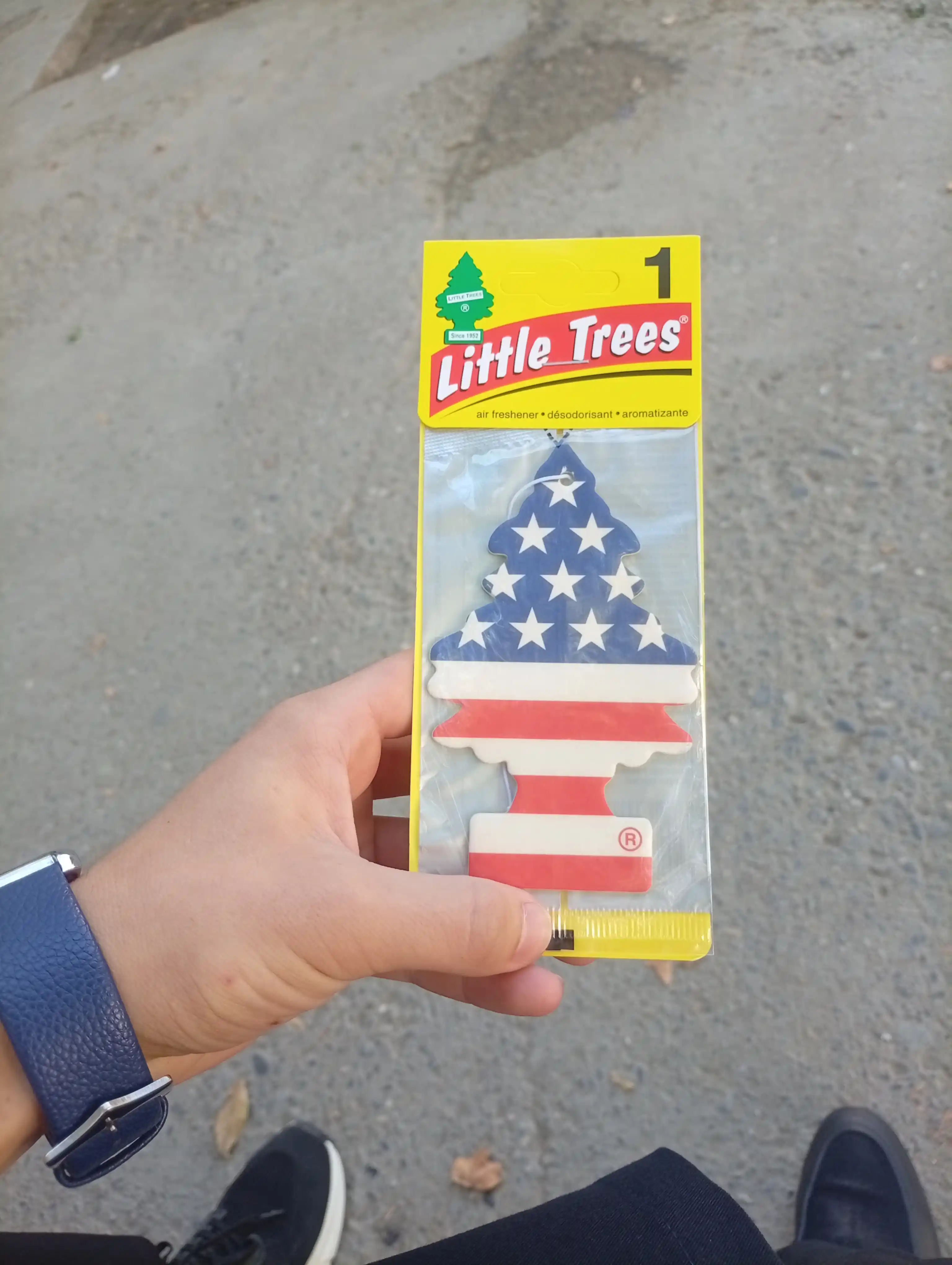 Little Trees ароматизатор для автомобиля Made in USA, приятный и стойкий аромат