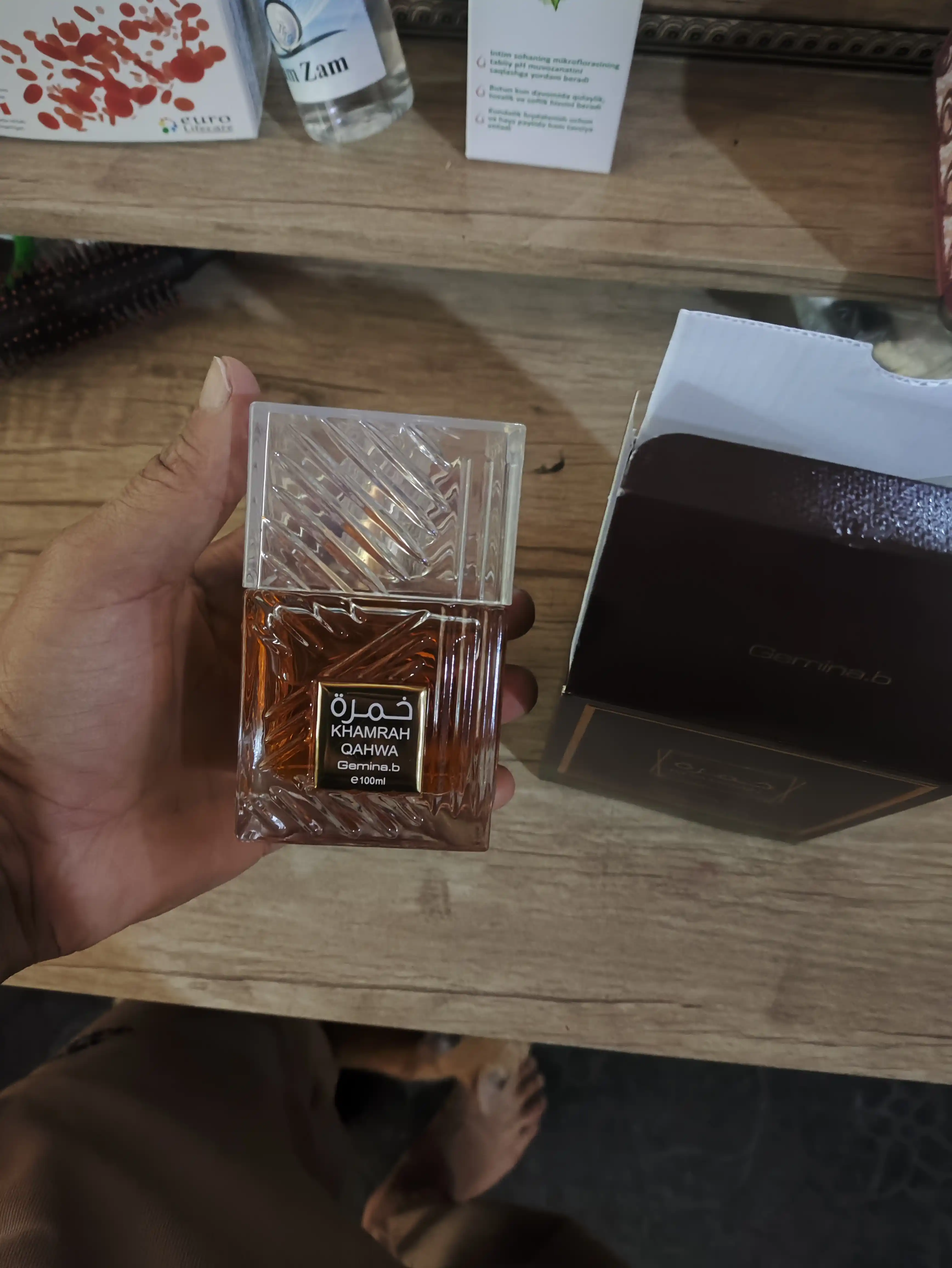 Lattafa Khamrah Parfyumlangan suv, 100 ml, Sharqona shirinlik