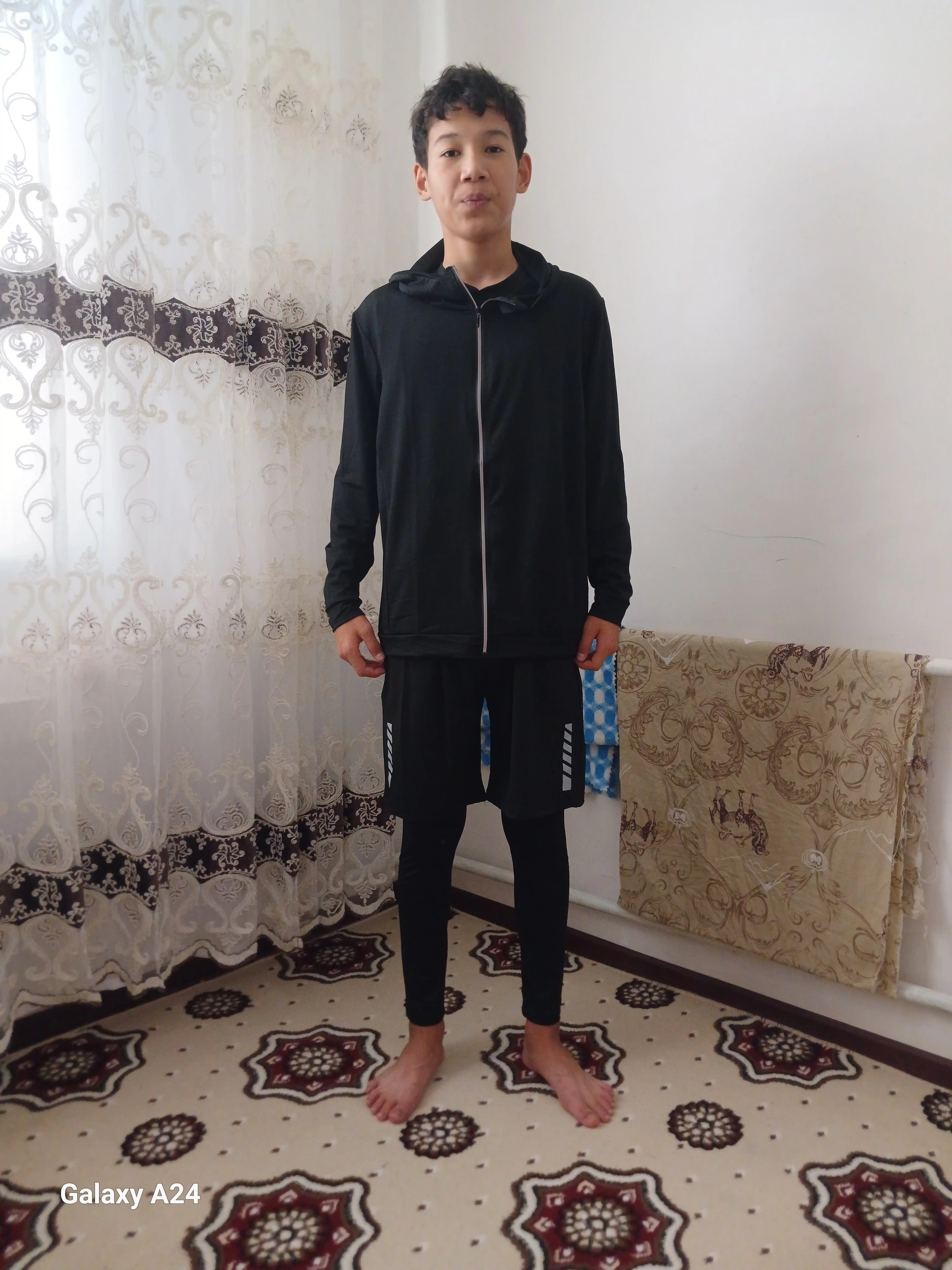 Erkaklar uchun rashgard 5 in 1 komplekt, sport kiyimlari va fitnes mashg‘ulotlari uchun