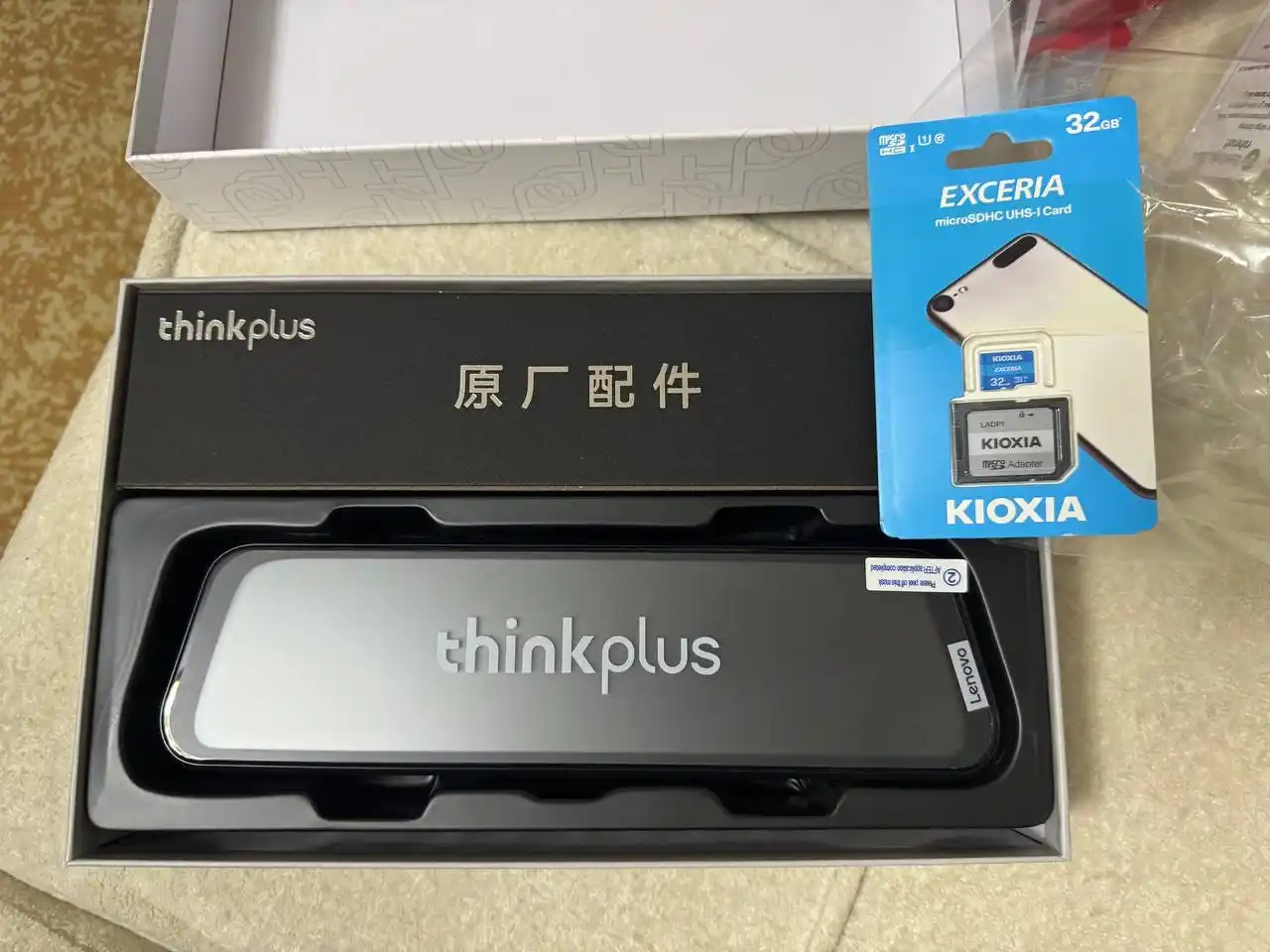 Видеорегистратор Lenovo HD thinkplus, с сенсорным экраном + 32Gb флешка подарок